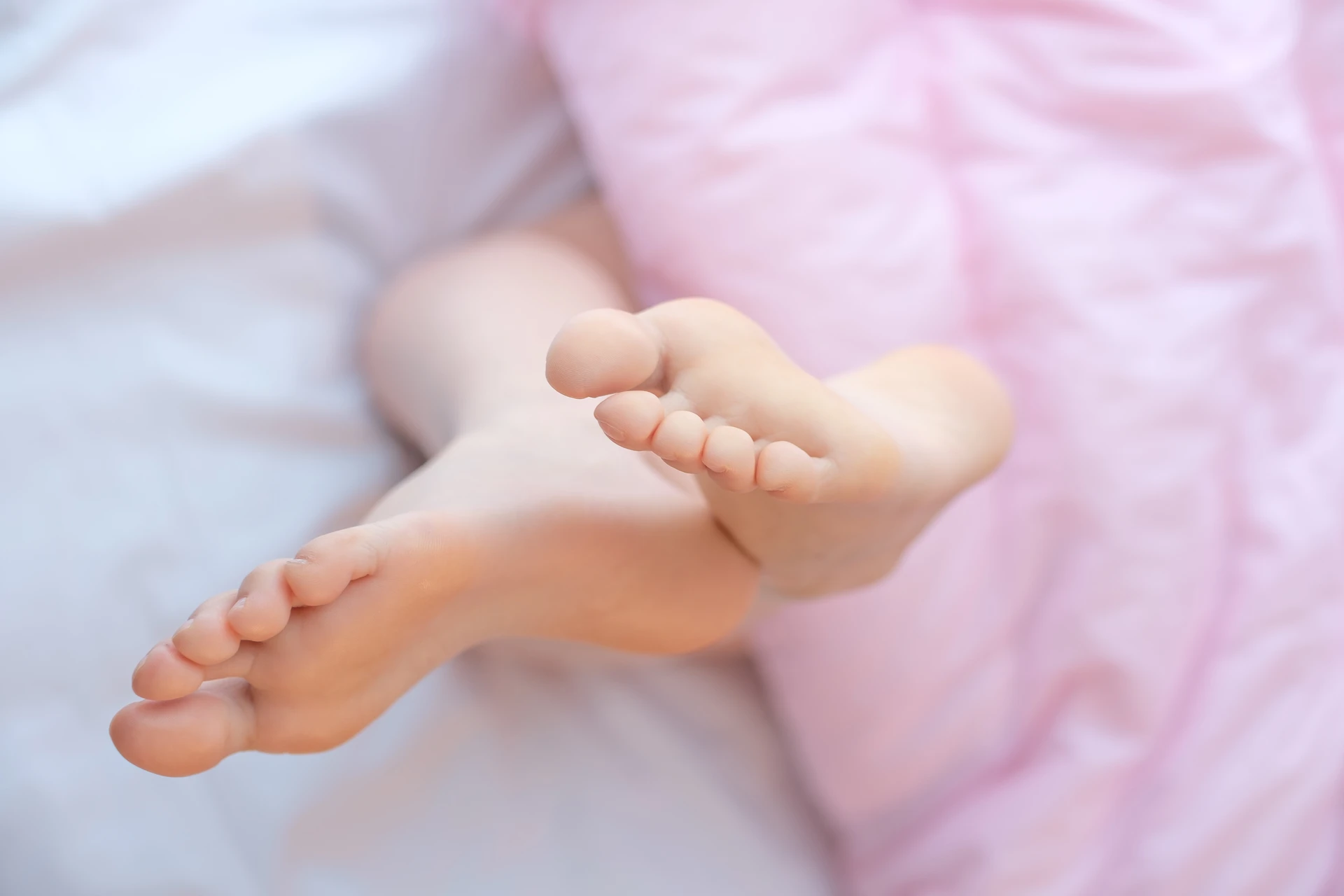森萝财团 X-004 [127P1V-1.61G]美腿, 美足, 黑丝