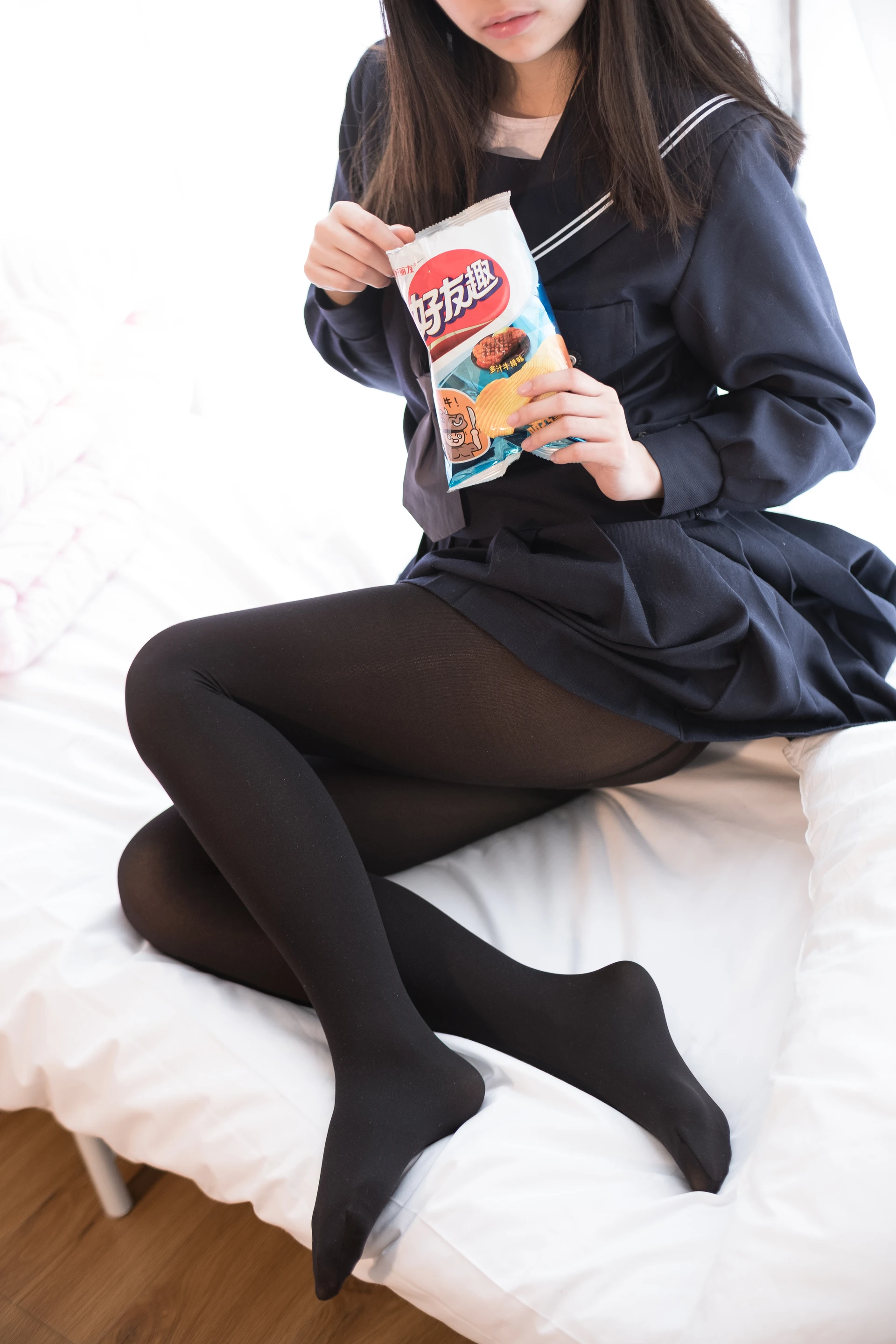 森萝财团 X-004 [127P1V-1.61G]美腿, 美足, 黑丝