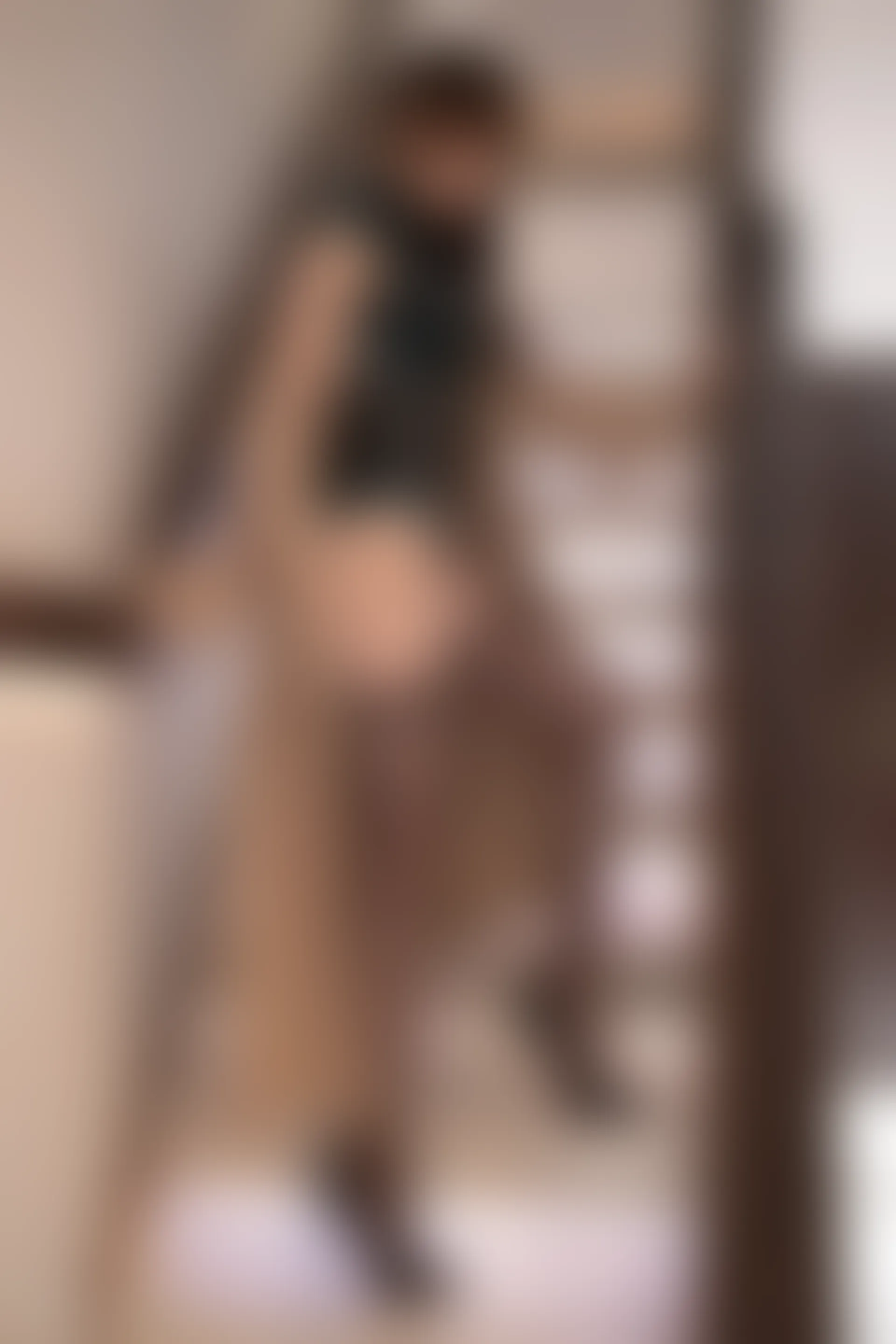 XiuRen秀人网 2022.01.30 No.4543 芝芝Booty 黑丝美腿[70+1P 584MB]