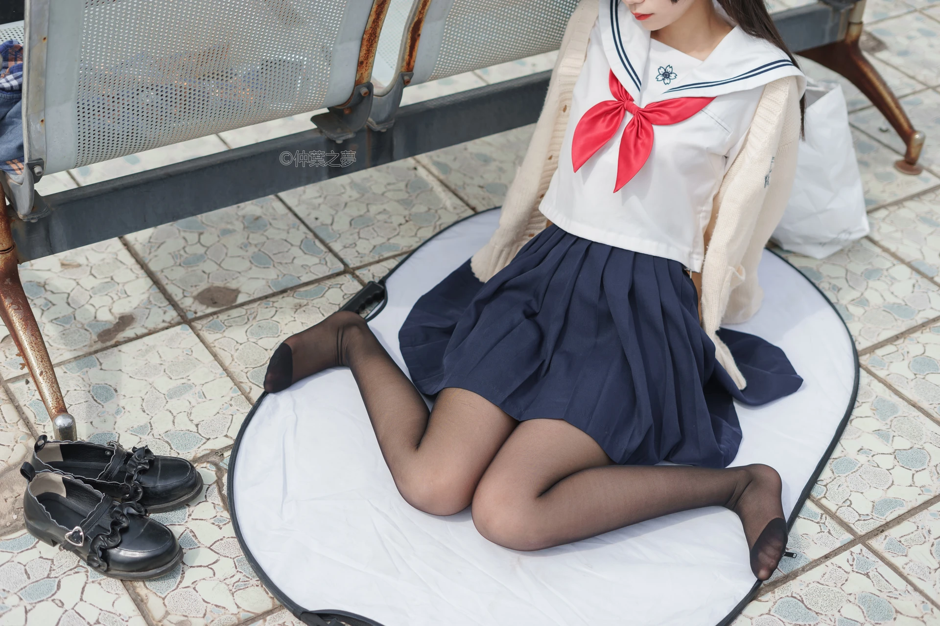 轻兰映画 VOL.012 [60P-427M]可爱, 美腿, 美足, 轻兰映画, 黑丝