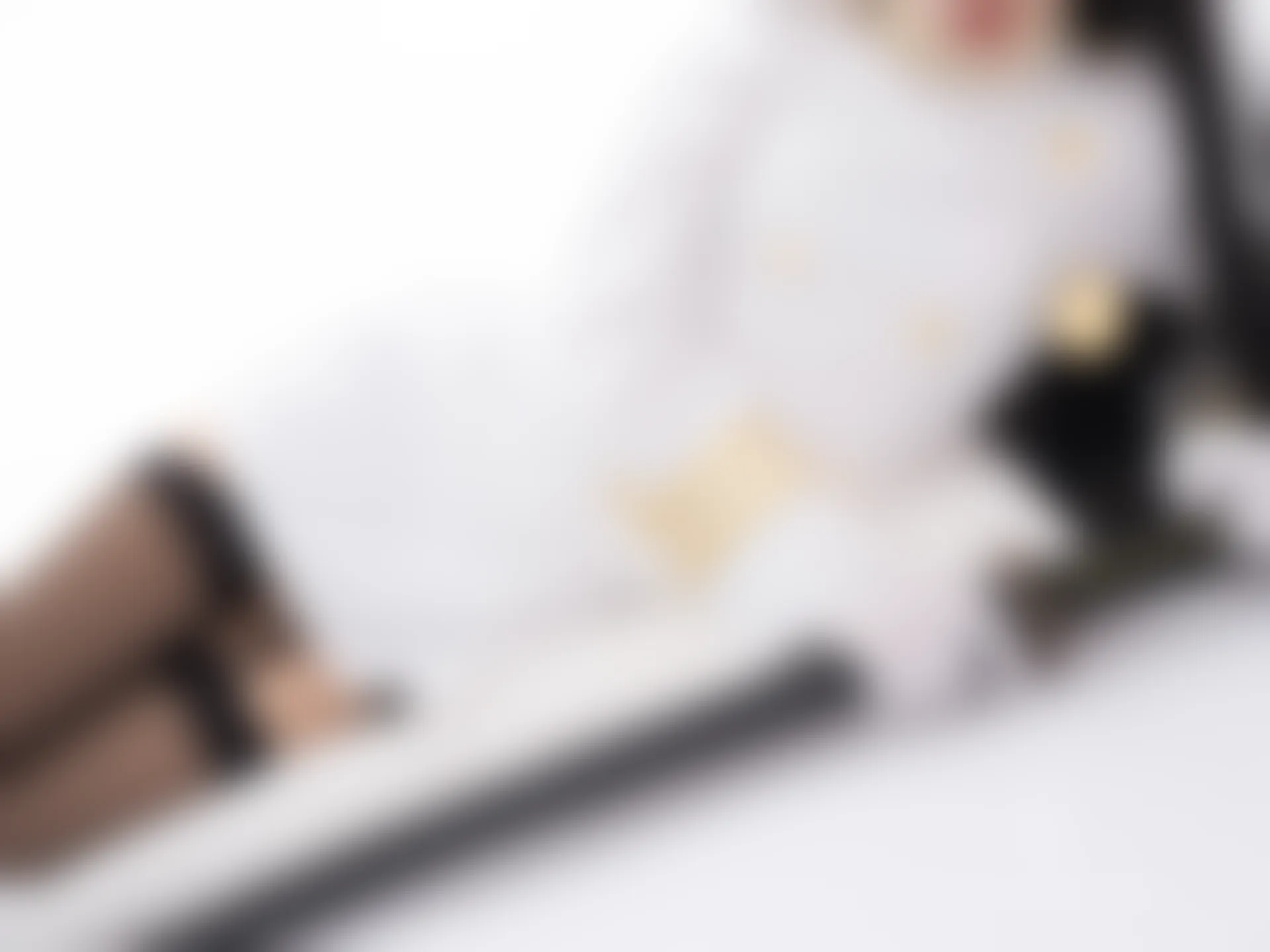 紧急企划 VOL.016 [80P1V-2.06G] 一只喵喵梓 爱宕黑丝一只喵喵梓, 制服, 爱宕, 紧急企划, 美腿, 美足, 黑丝