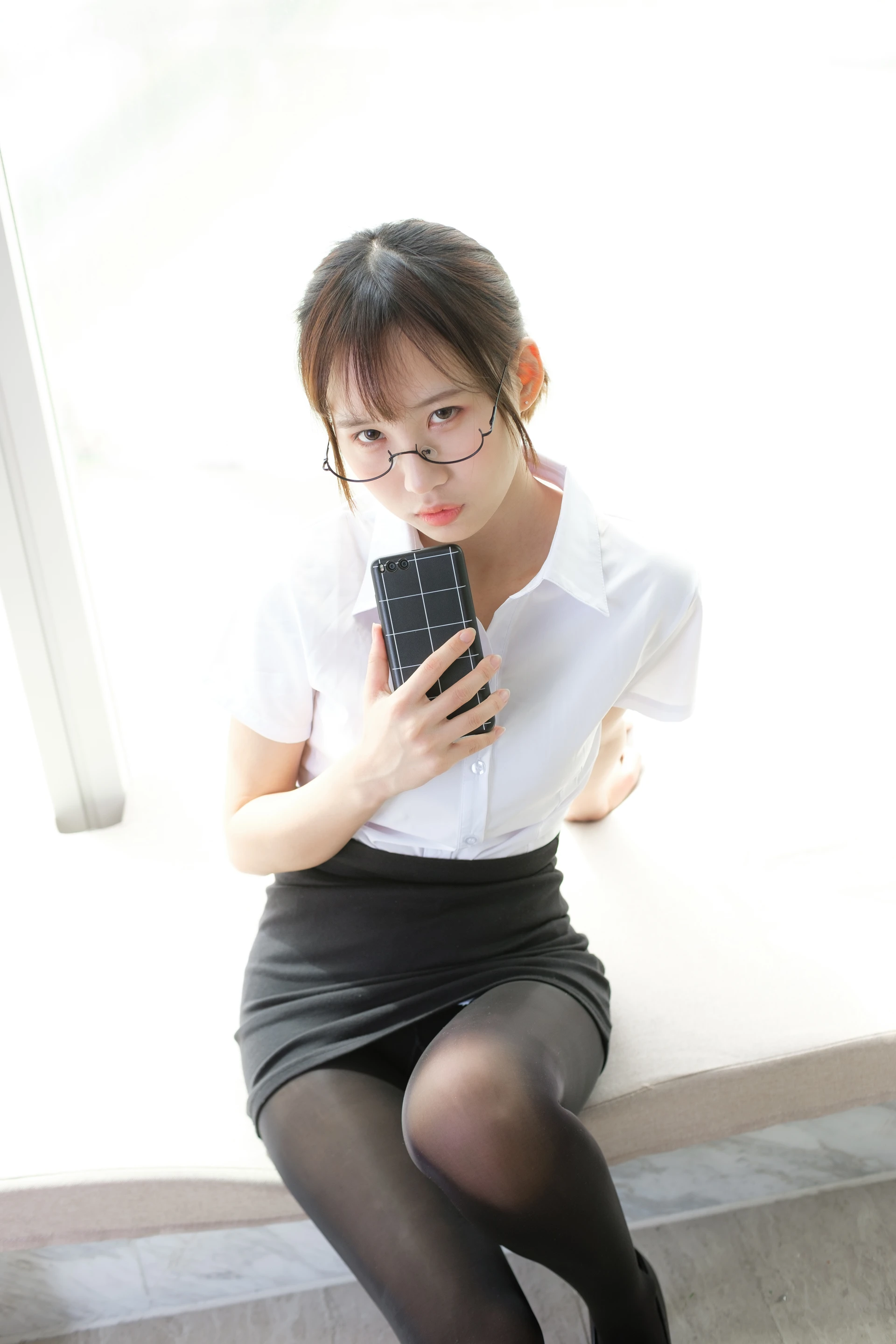 森萝财团 X-023 [118P1V-1.59G]制服, 森萝财团, 美腿, 黑丝