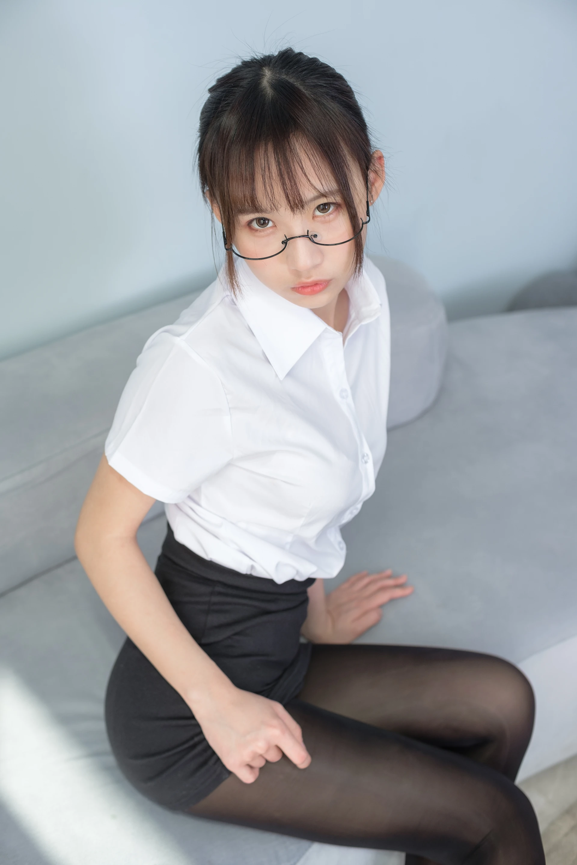 森萝财团 X-023 [118P1V-1.59G]制服, 森萝财团, 美腿, 黑丝