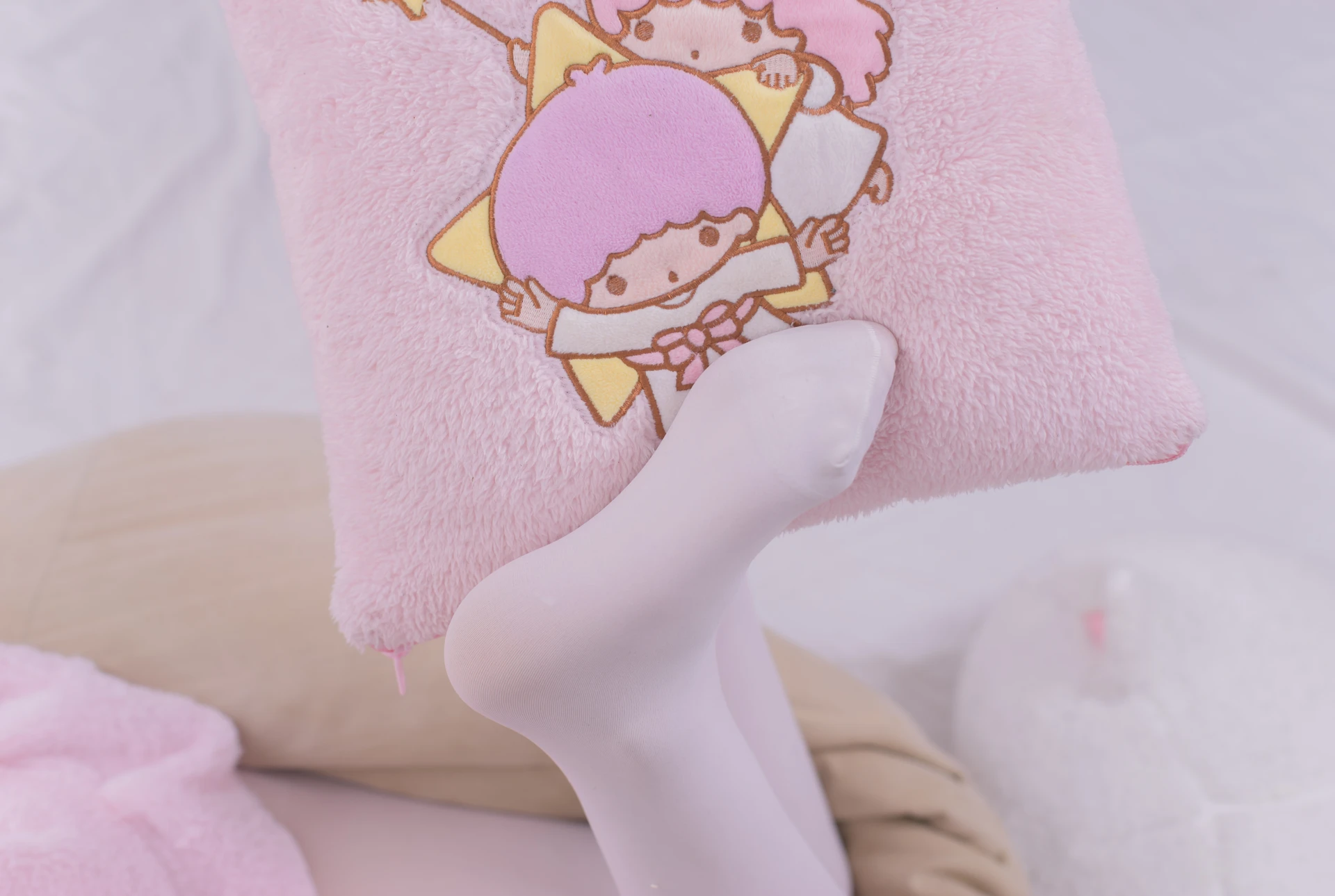 轻兰映画 VOL.017 [77P-380M]可爱, 白丝, 美腿, 美足, 轻兰映画