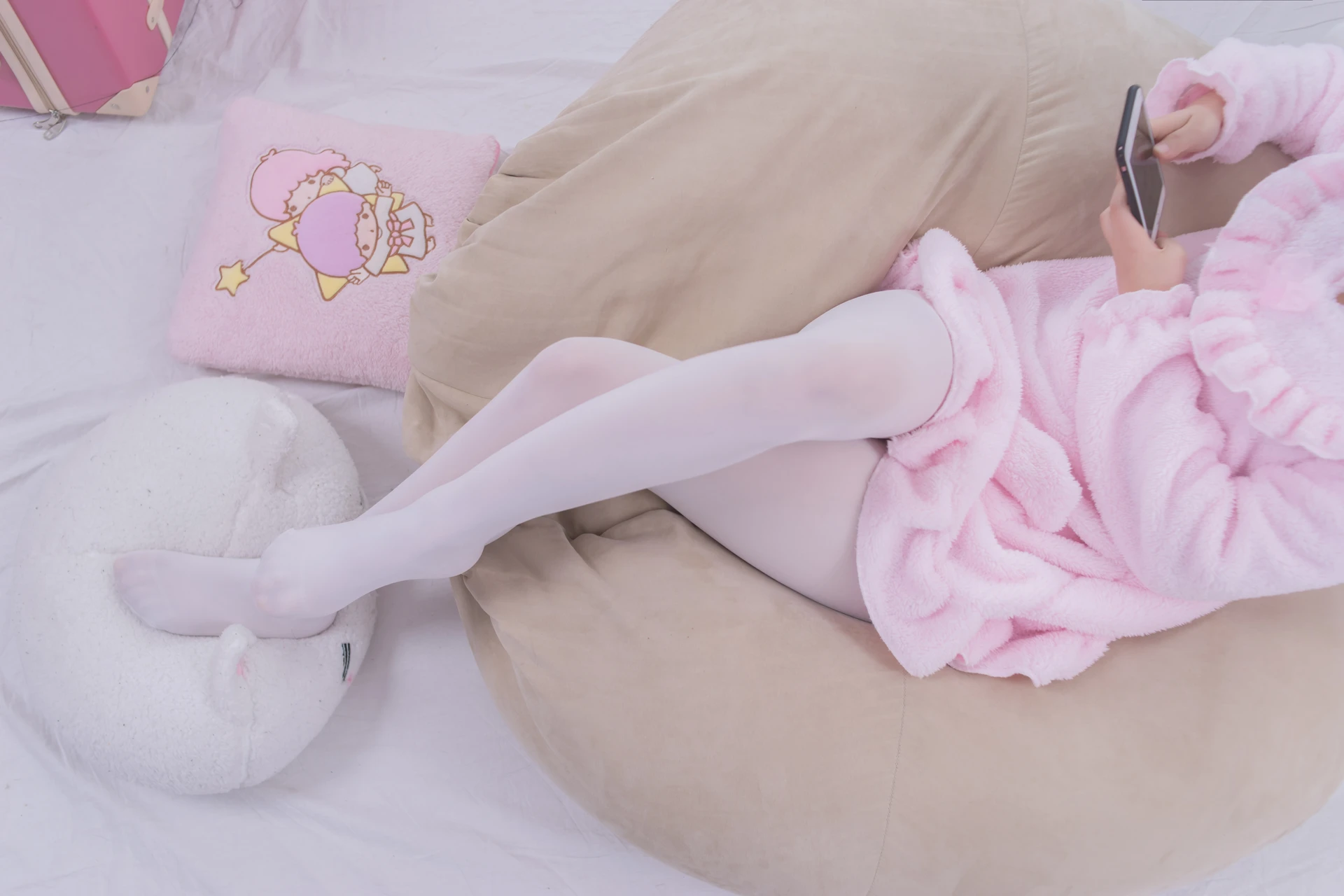 轻兰映画 VOL.017 [77P-380M]可爱, 白丝, 美腿, 美足, 轻兰映画