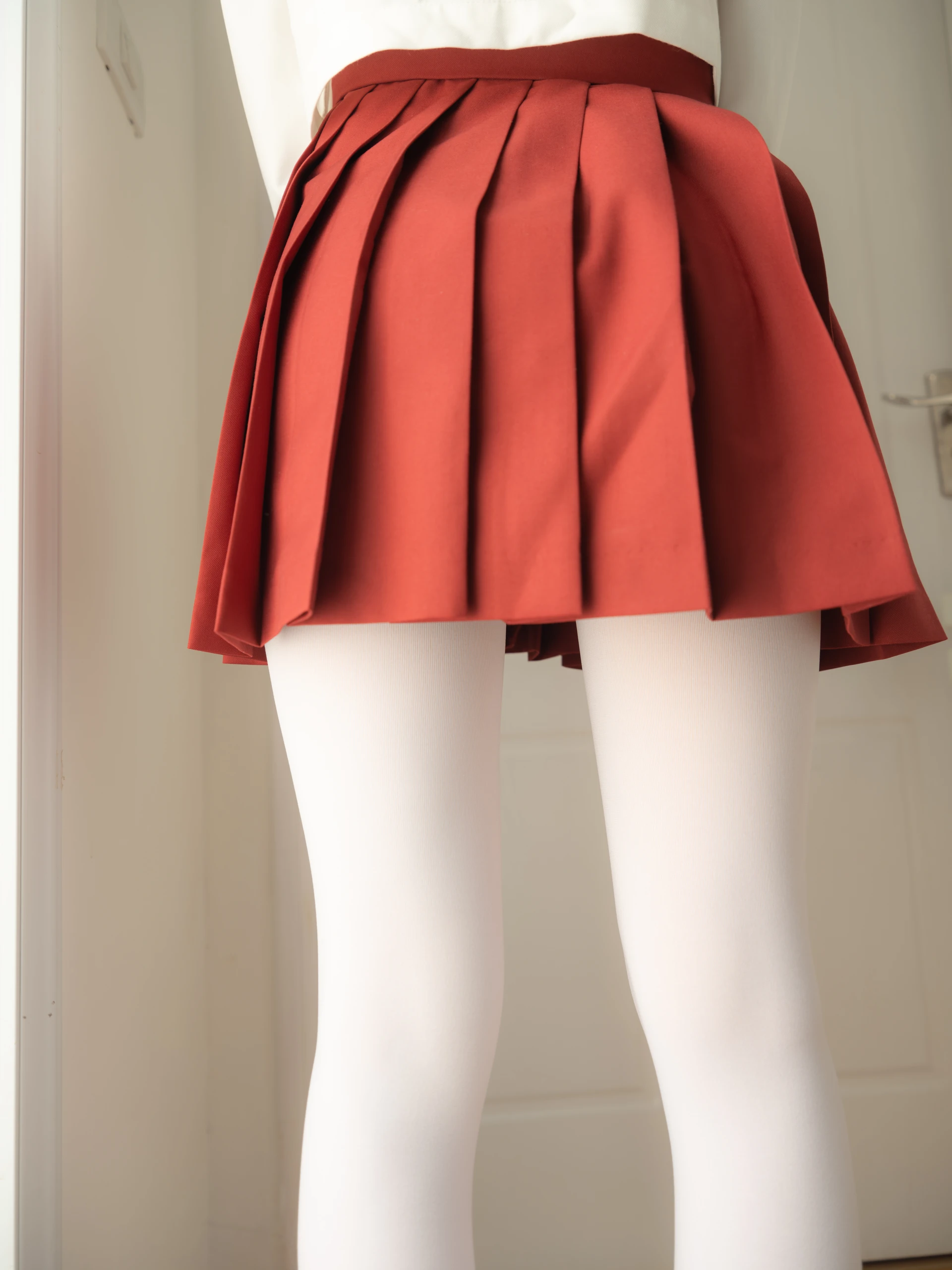 紧急企划 内部-015 一只喵喵梓 白丝肉丝JK制服 [90P1V-5.16GB]JK制服, 一只喵喵梓, 白丝, 紧急企划, 美腿, 美足, 肉丝