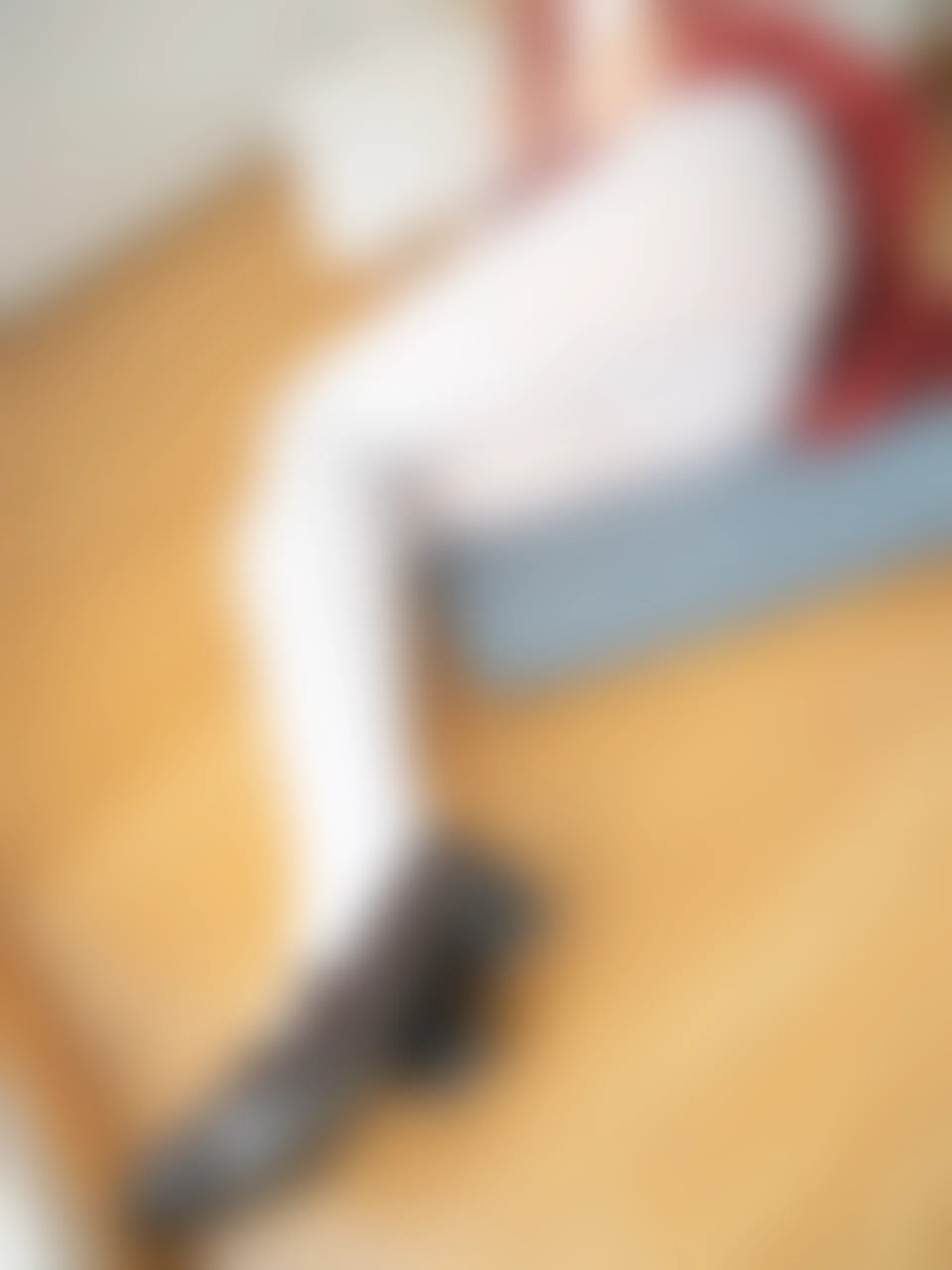 紧急企划 内部-015 一只喵喵梓 白丝肉丝JK制服 [90P1V-5.16GB]JK制服, 一只喵喵梓, 白丝, 紧急企划, 美腿, 美足, 肉丝