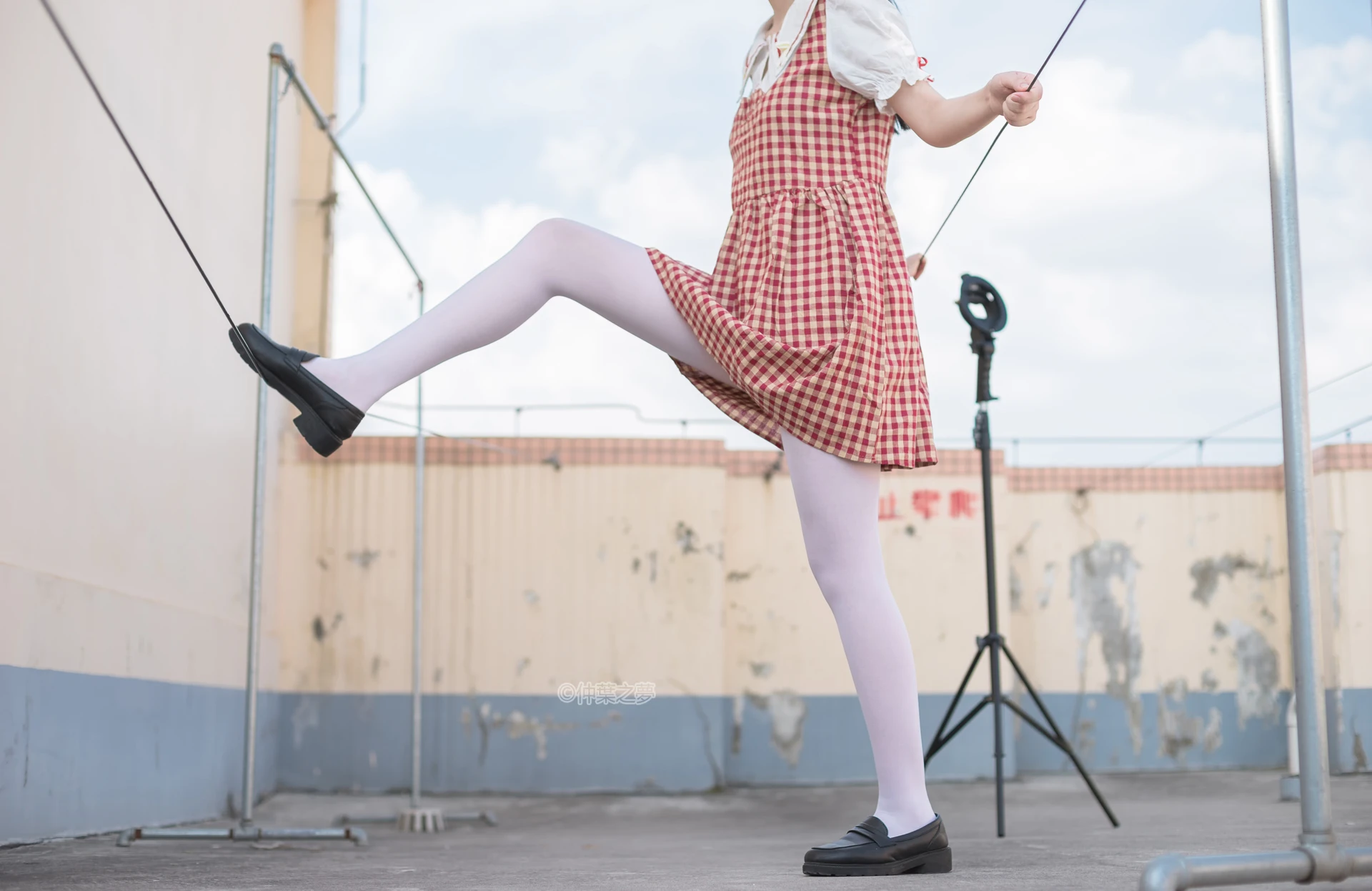 轻兰映画 SPL.009 [93P-214M]可爱, 白丝, 美腿, 轻兰映画