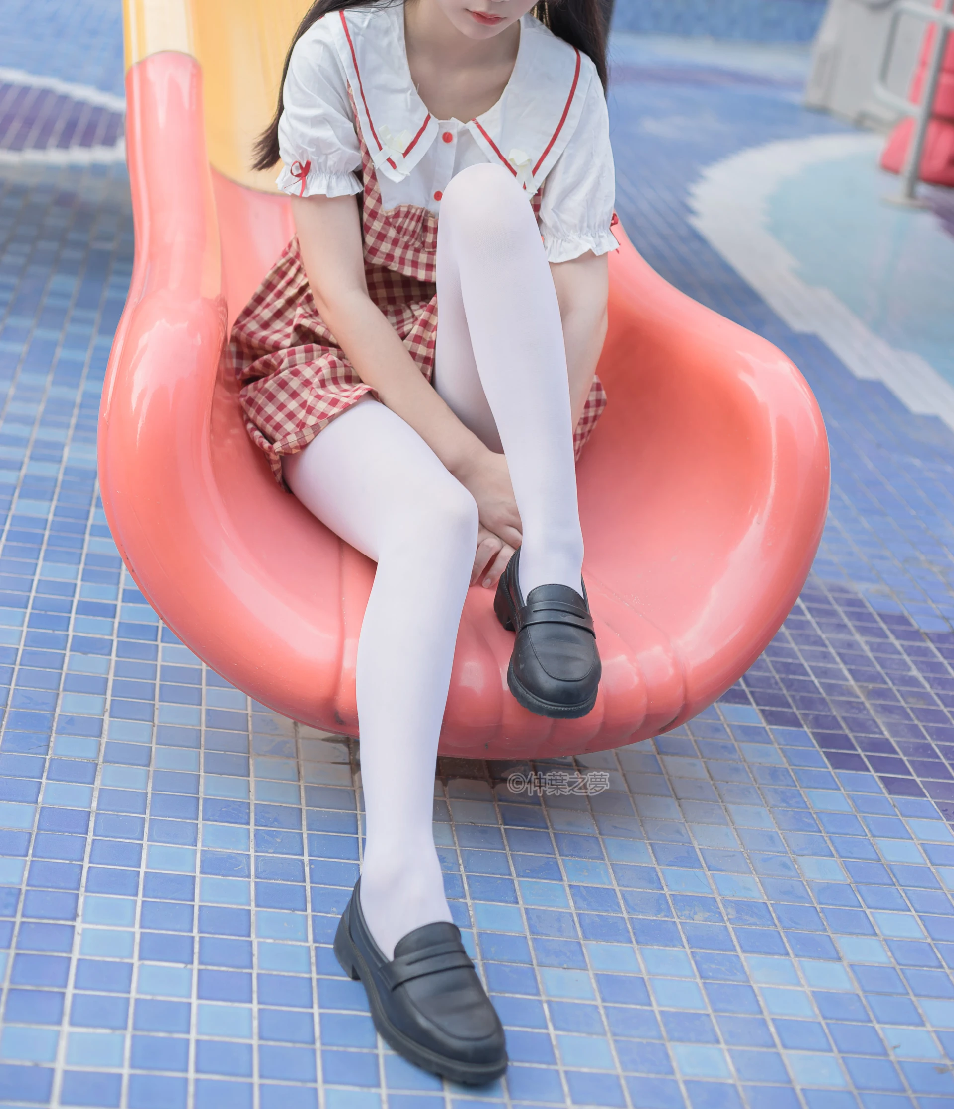 轻兰映画 SPL.009 [93P-214M]可爱, 白丝, 美腿, 轻兰映画