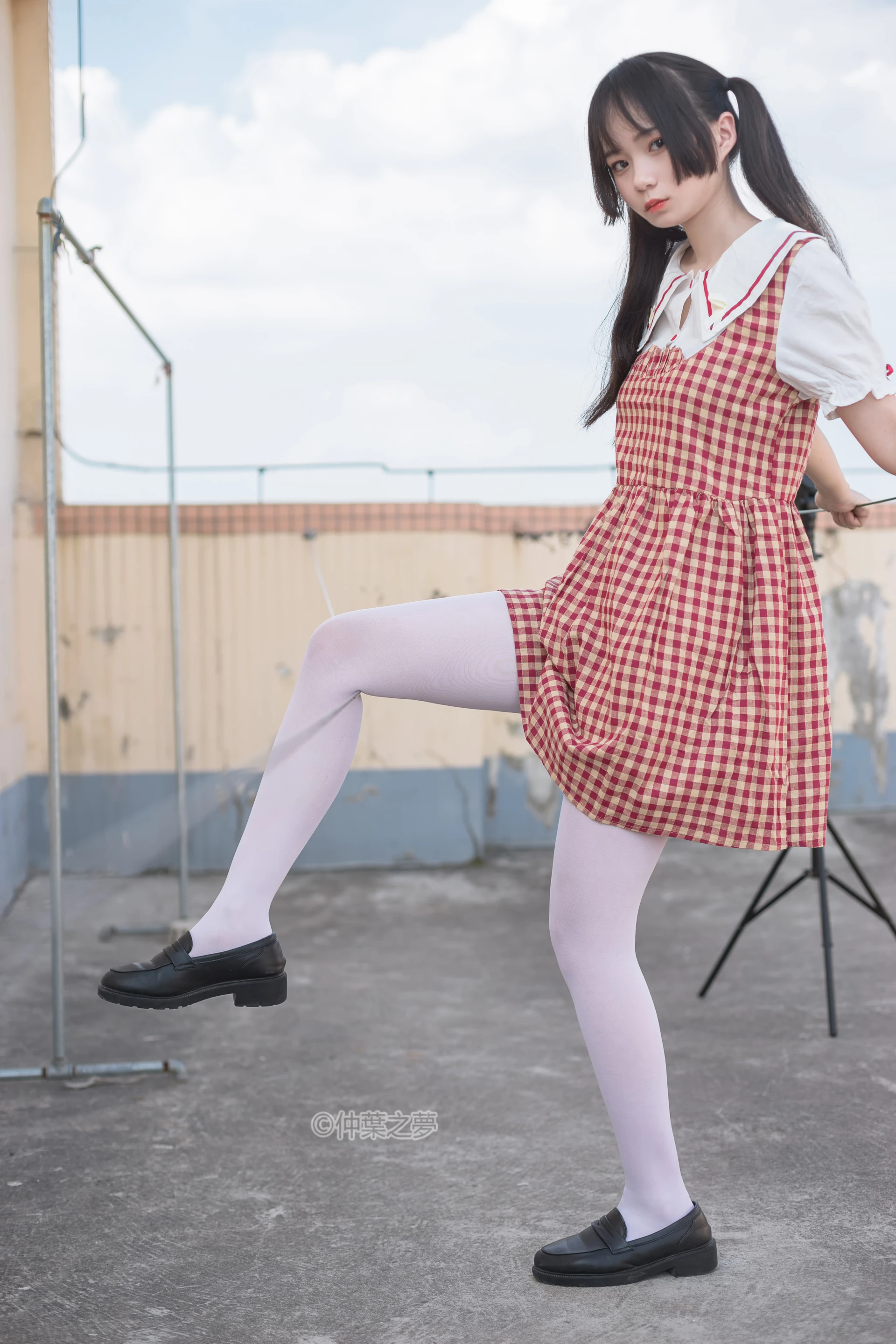 轻兰映画 SPL.009 [93P-214M]可爱, 白丝, 美腿, 轻兰映画