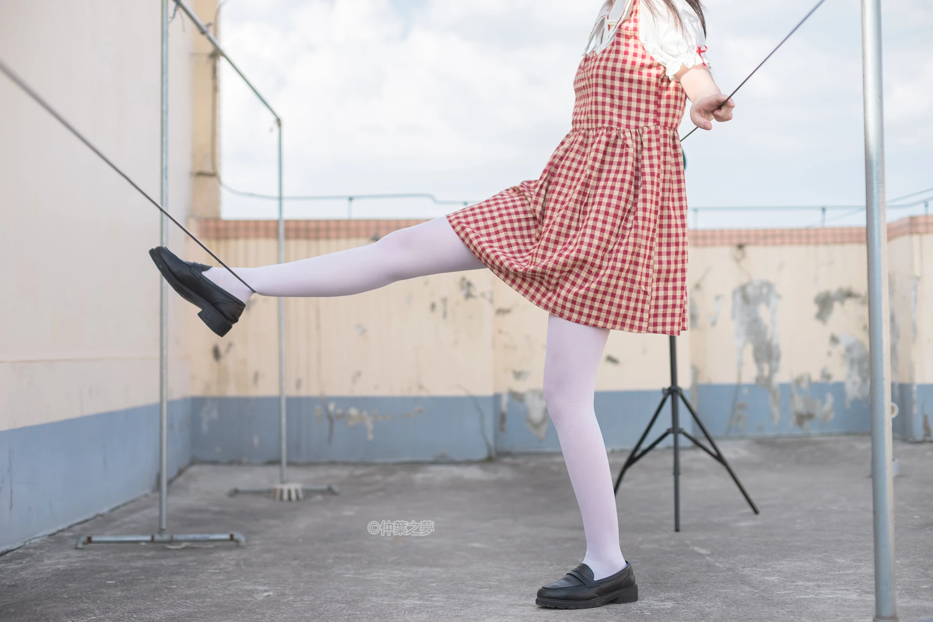 轻兰映画 SPL.009 [93P-214M]可爱, 白丝, 美腿, 轻兰映画