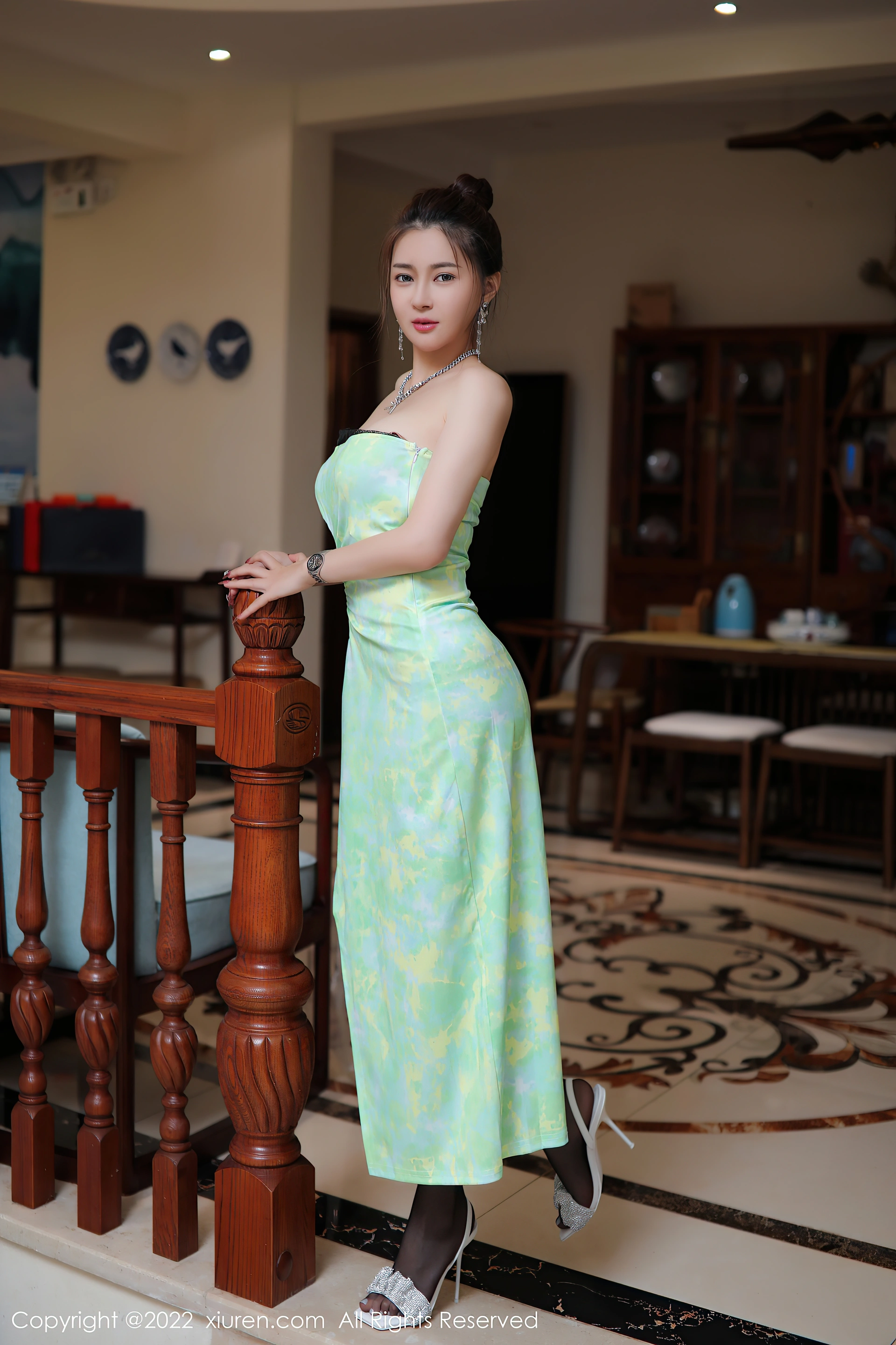 XiuRen秀人网 2022.03.29 No.4786 凯竹姐姐 黑丝美臀[53+1P 520MB]