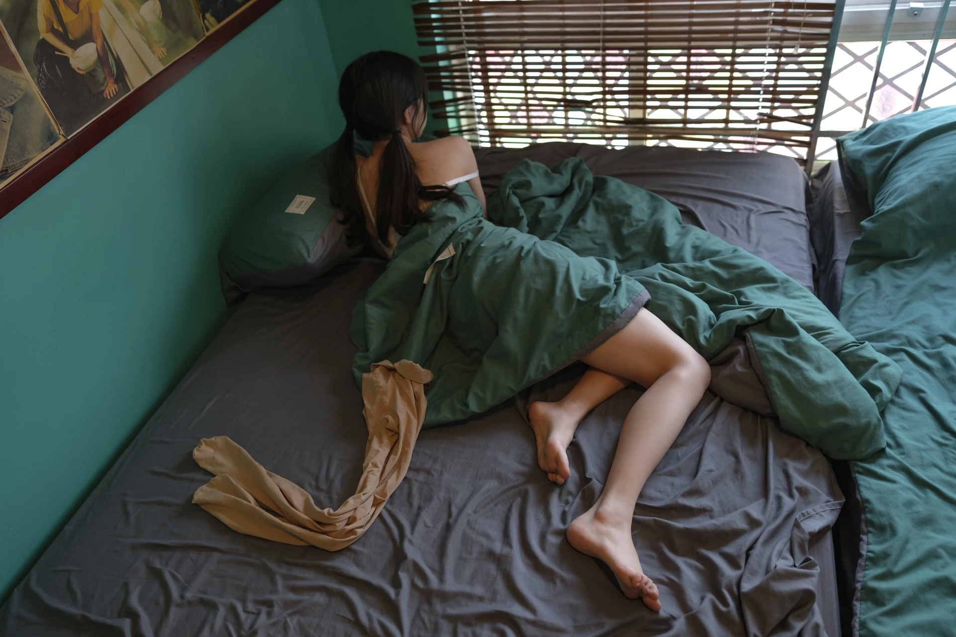 森萝财团 内部VIP系列 雏菊-05 双马尾肉丝JK制服 [109P1V-4.92GB]