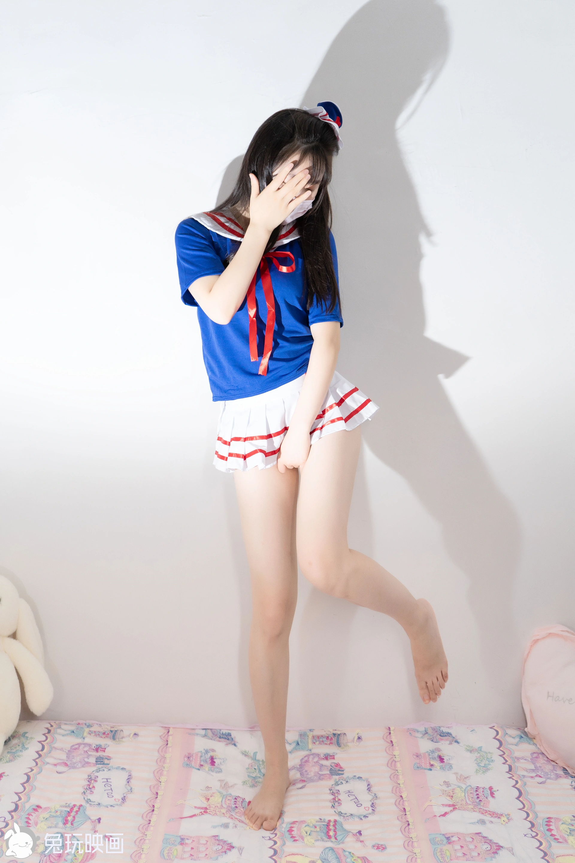 C27.003 短裙红丝带 [40P-384MB]