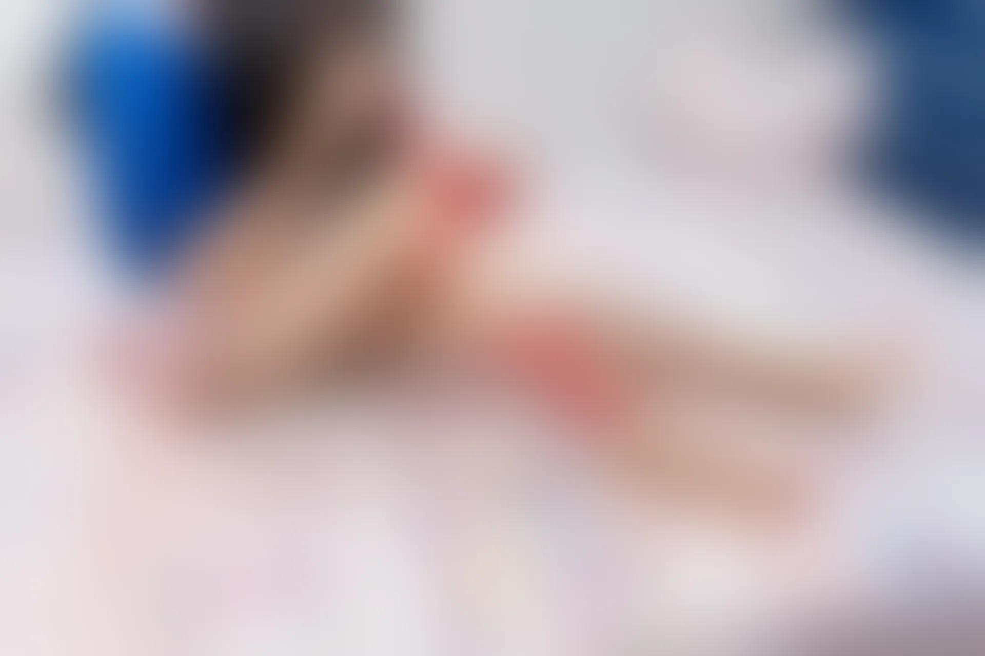 C27.003 短裙红丝带 [40P-384MB]