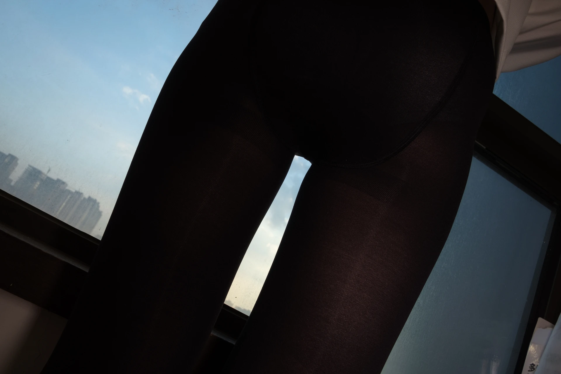 爱花写真 ALPHA-005 [135P-1.34G]森萝财团, 爱花写真, 美腿, 美足, 黑丝