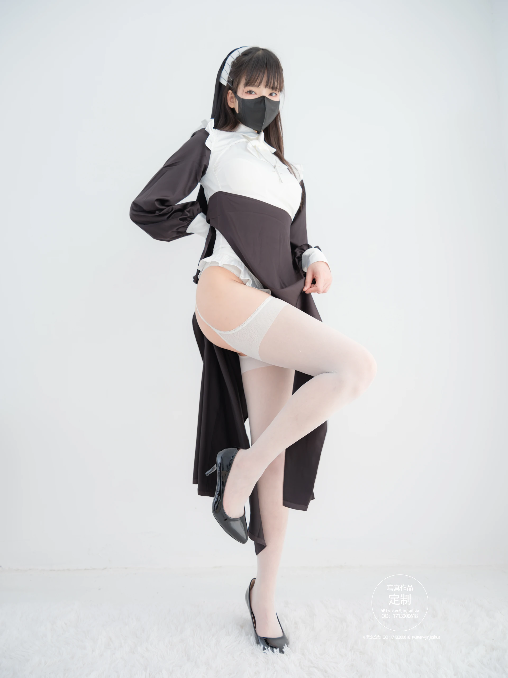 紧急企划 EX.012 见希w 白丝修女 [56P1V-1.87GB]修女, 白丝, 紧急企划, 美腿, 美足, 见希w