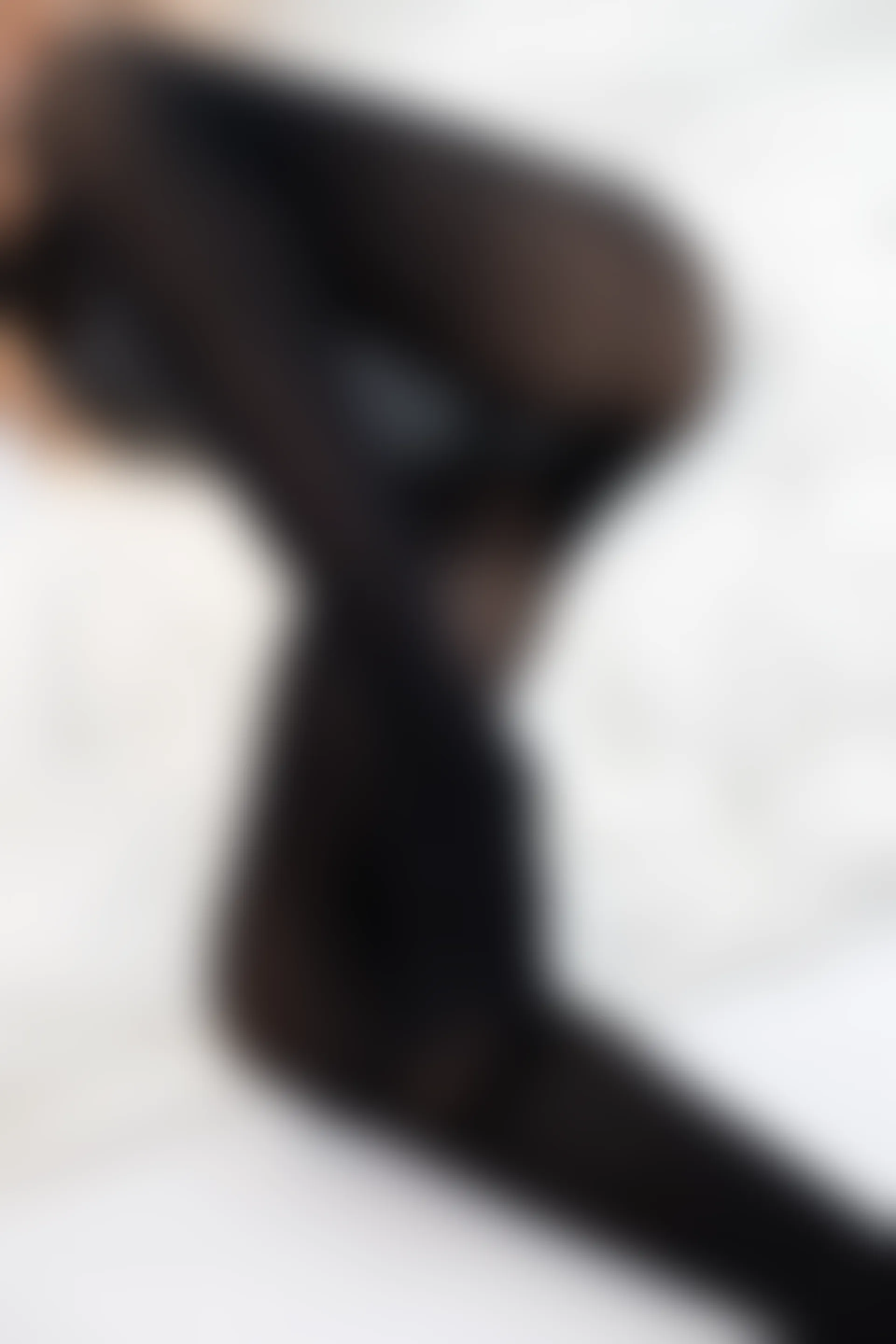 爱花写真 ALPHA-017 [217P-2.52G]—— 标签：森萝财团, 爱花写真, 美腿, 美足, 黑丝