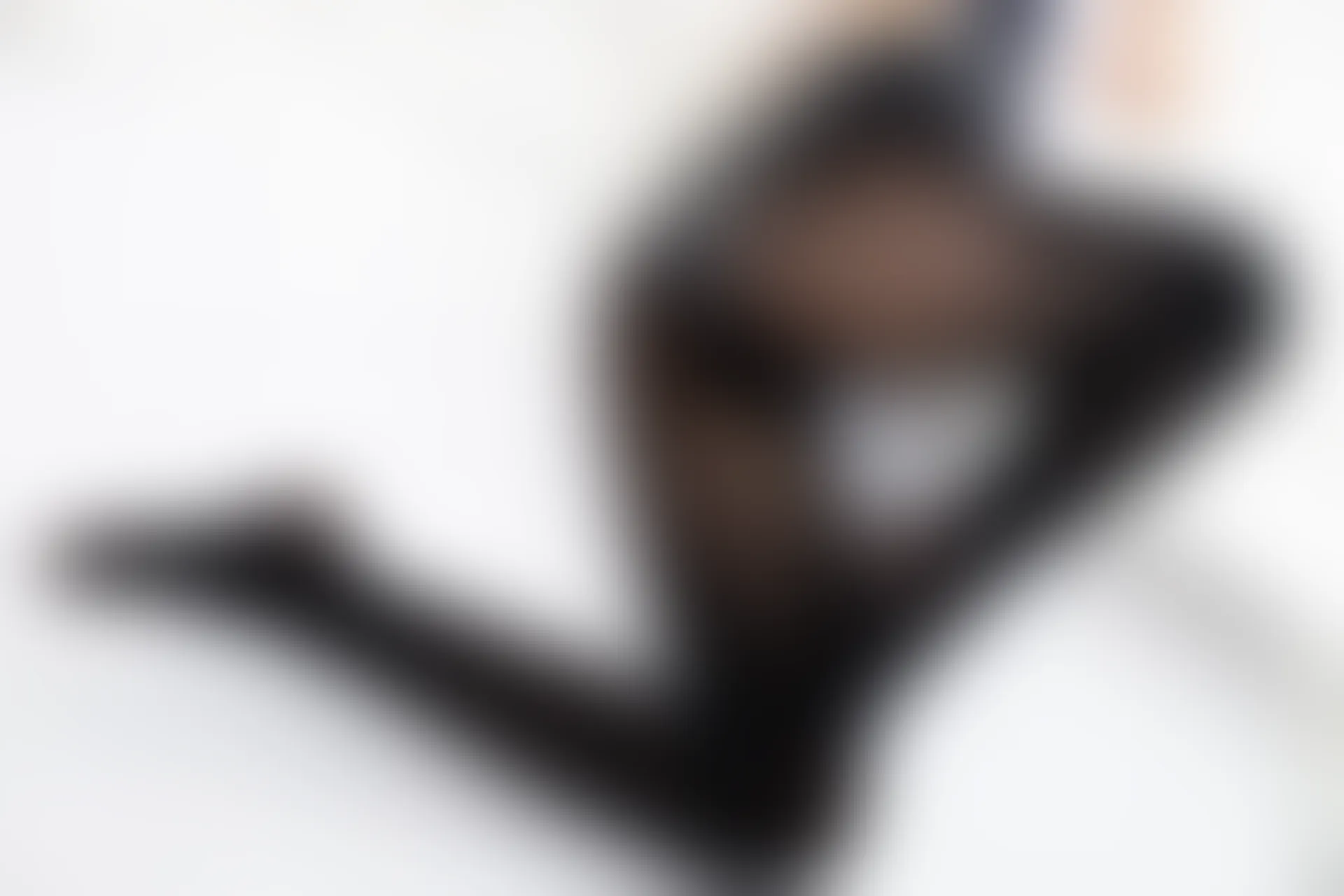 爱花写真 ALPHA-017 [217P-2.52G]—— 标签：森萝财团, 爱花写真, 美腿, 美足, 黑丝