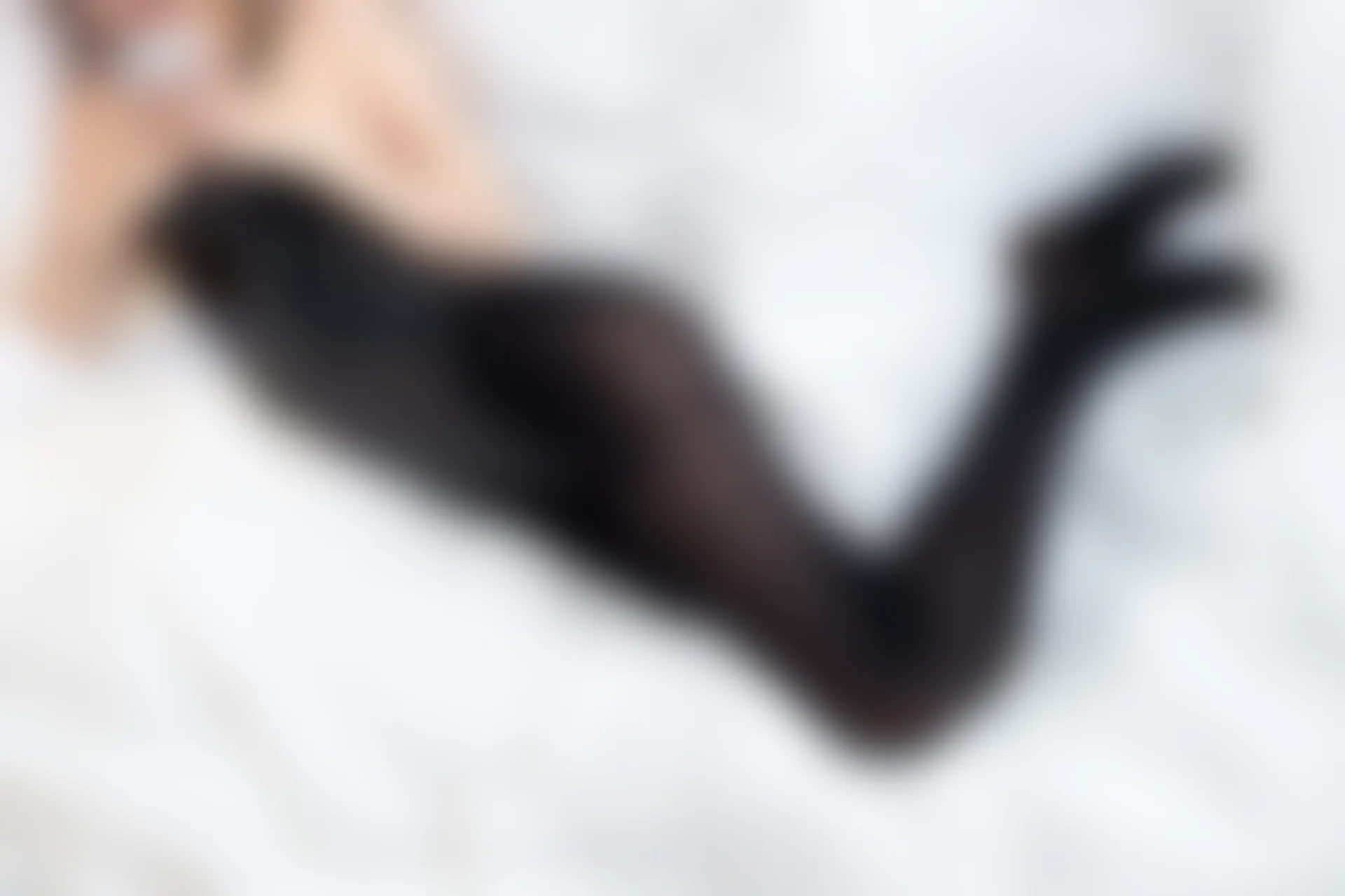 爱花写真 ALPHA-017 [217P-2.52G]—— 标签：森萝财团, 爱花写真, 美腿, 美足, 黑丝