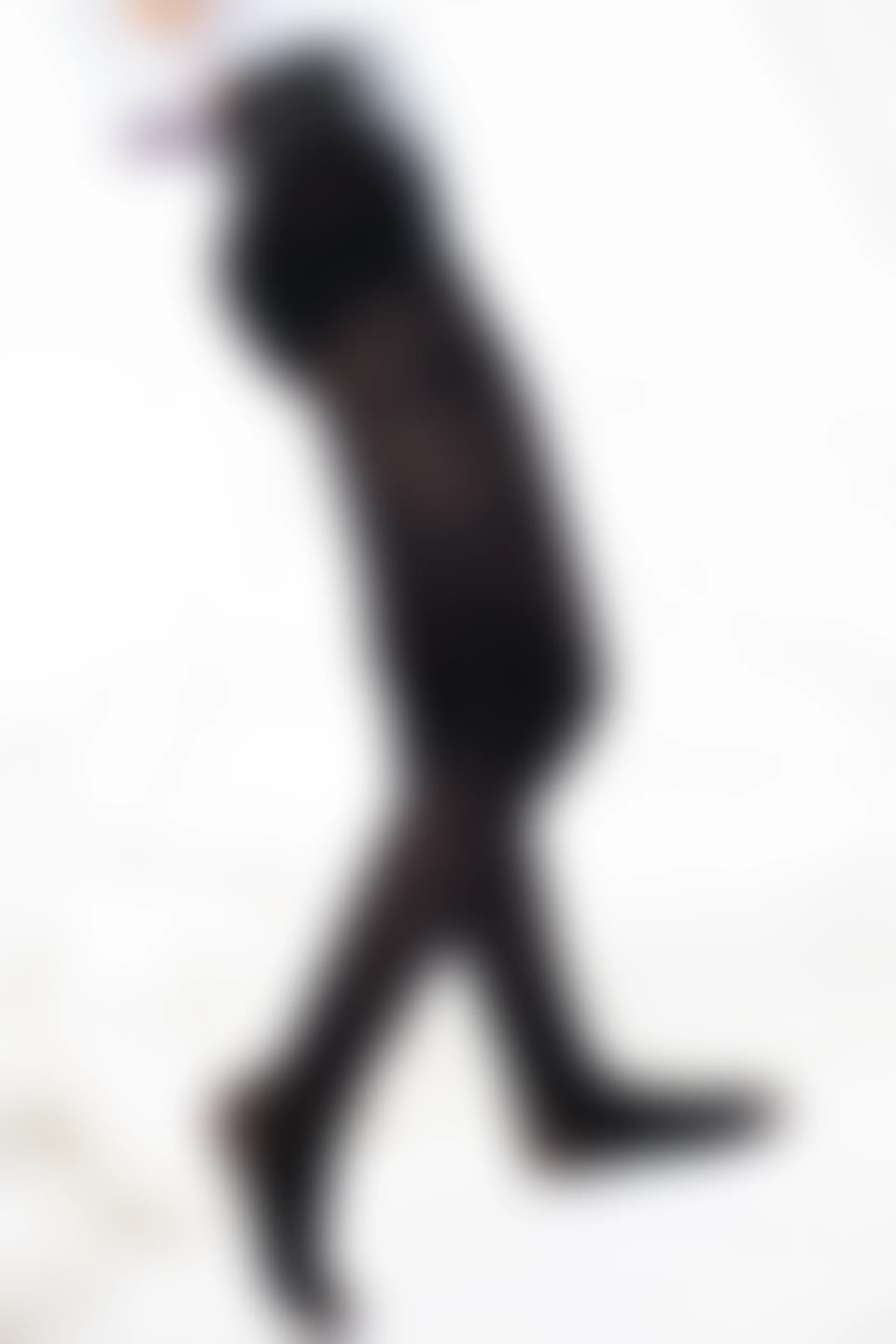 爱花写真 ALPHA-017 [217P-2.52G]—— 标签：森萝财团, 爱花写真, 美腿, 美足, 黑丝