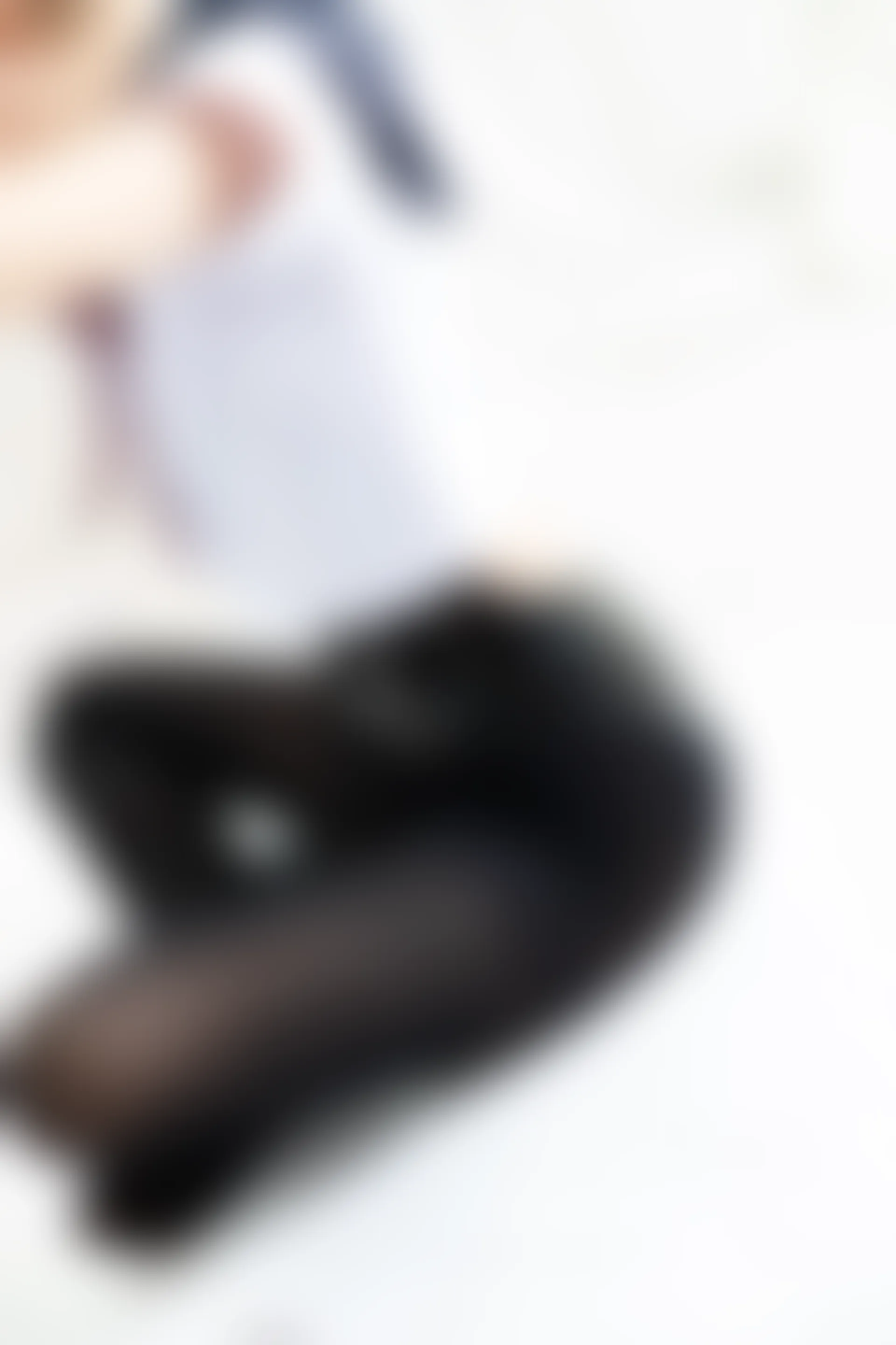 爱花写真 ALPHA-017 [217P-2.52G]—— 标签：森萝财团, 爱花写真, 美腿, 美足, 黑丝