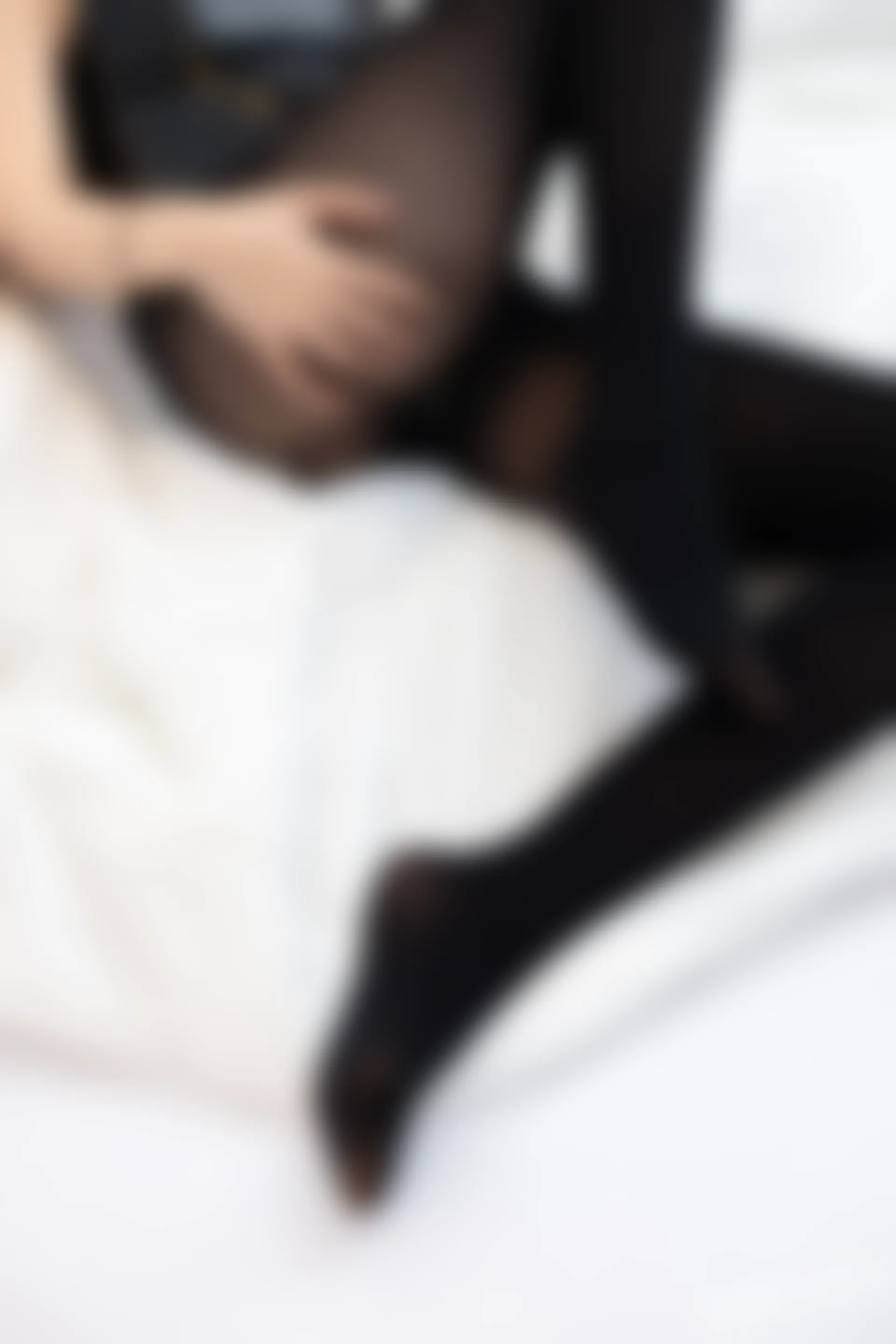 爱花写真 ALPHA-017 [217P-2.52G]—— 标签：森萝财团, 爱花写真, 美腿, 美足, 黑丝