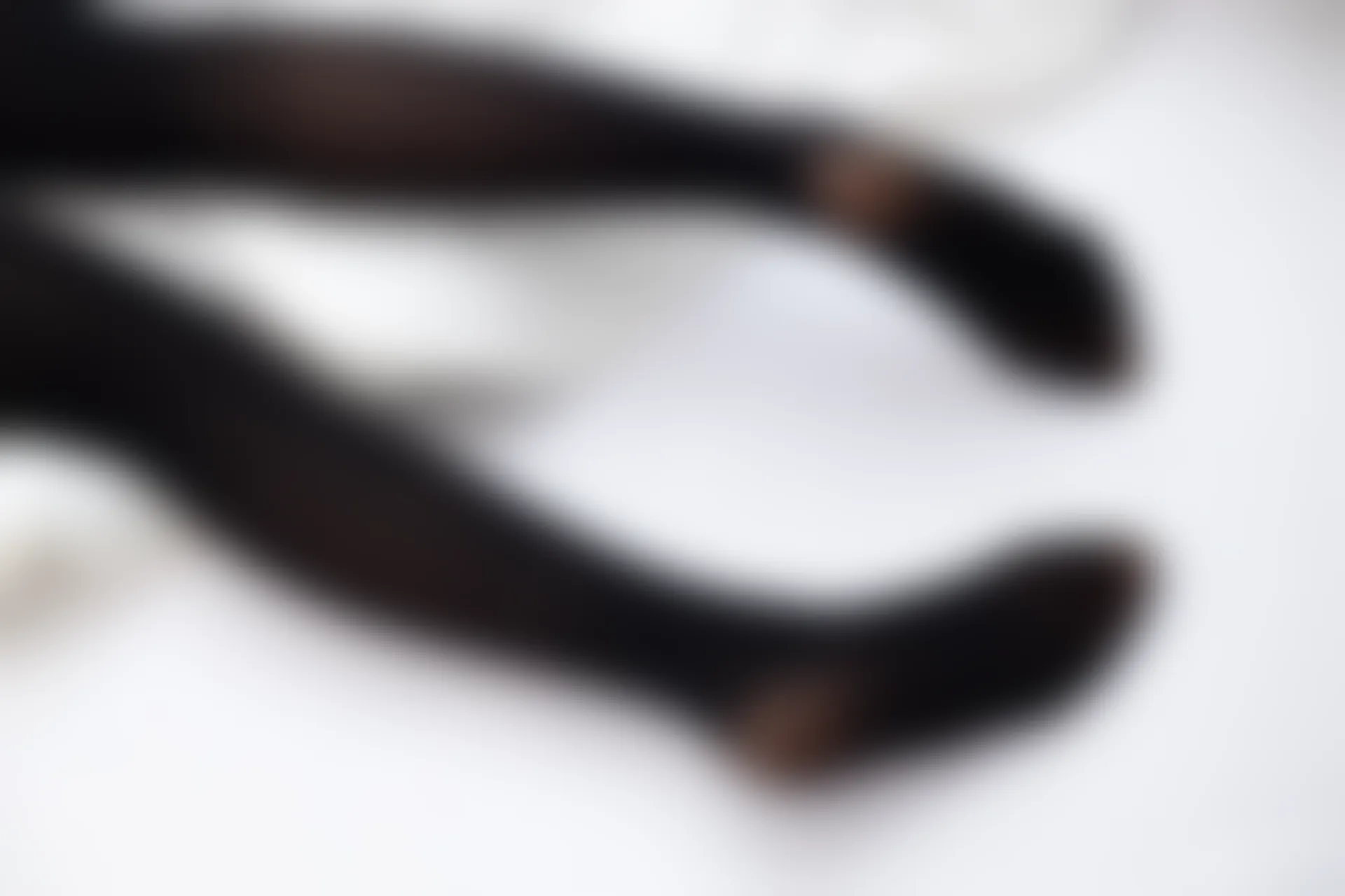 爱花写真 ALPHA-017 [217P-2.52G]—— 标签：森萝财团, 爱花写真, 美腿, 美足, 黑丝