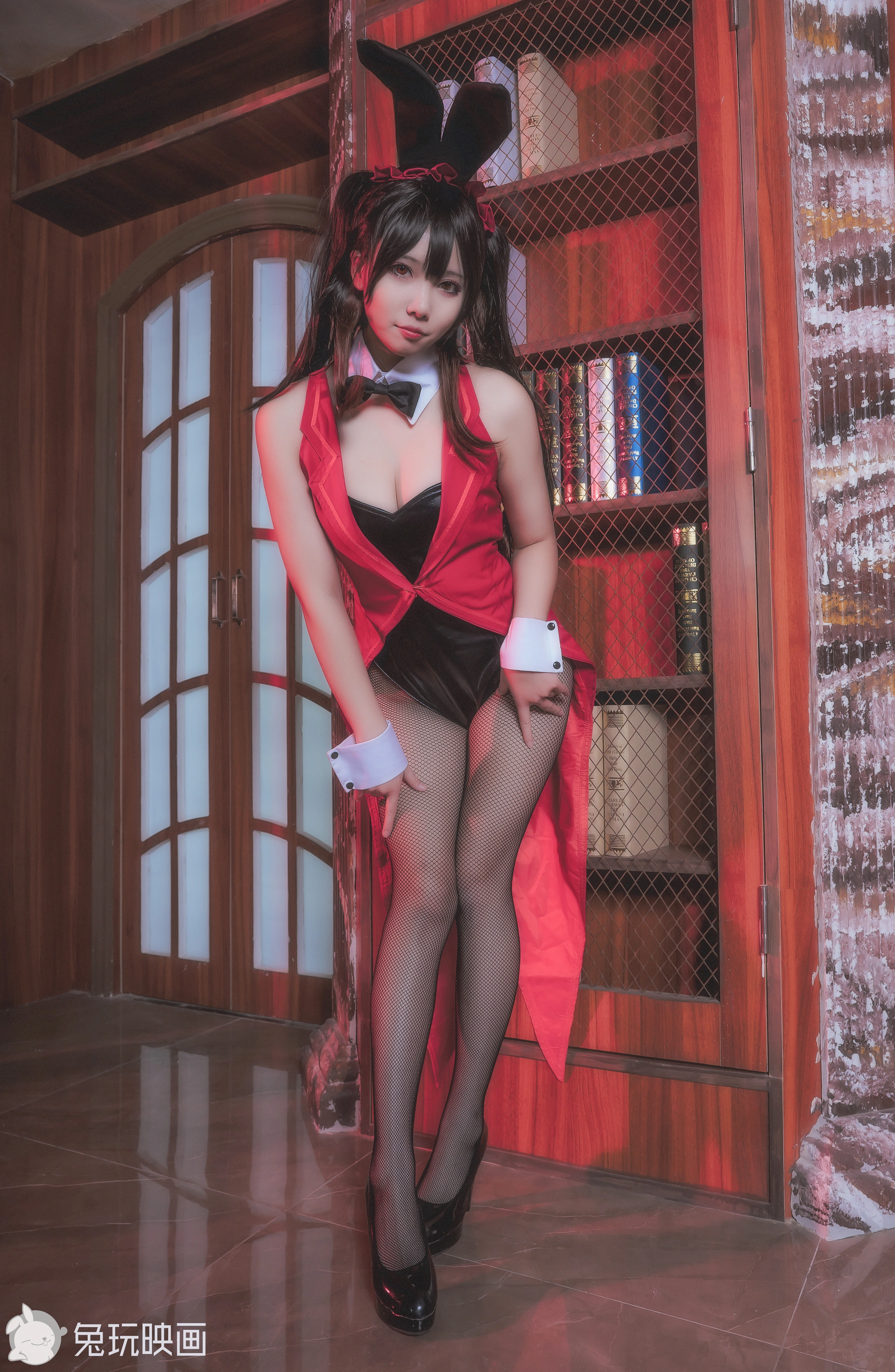 C36.003 狂三兔女郎 [40P-561MB]