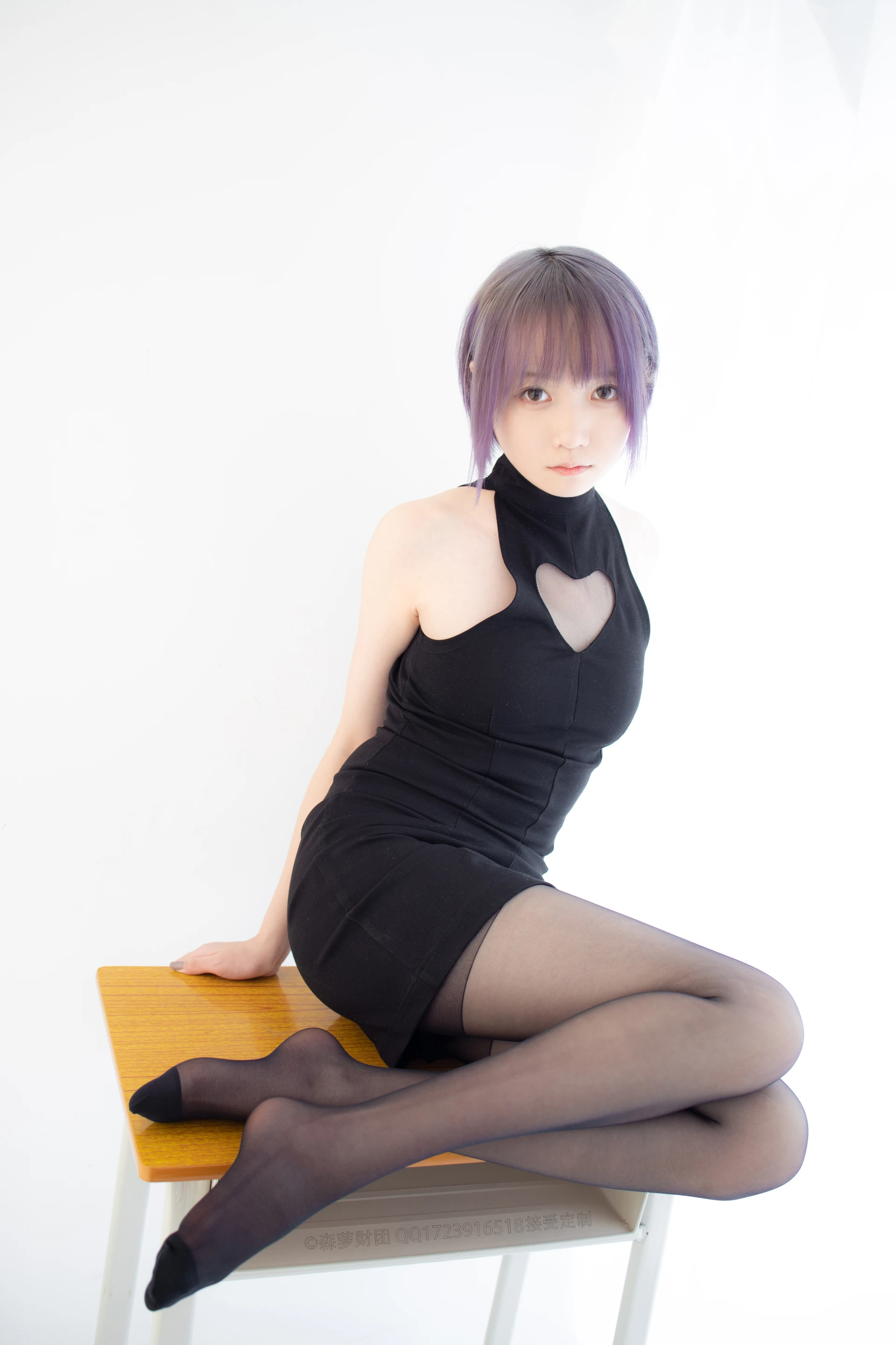 森萝财团 X-051 [111P1V-2.31G]Aika, 制服, 森萝财团, 美腿, 黑丝