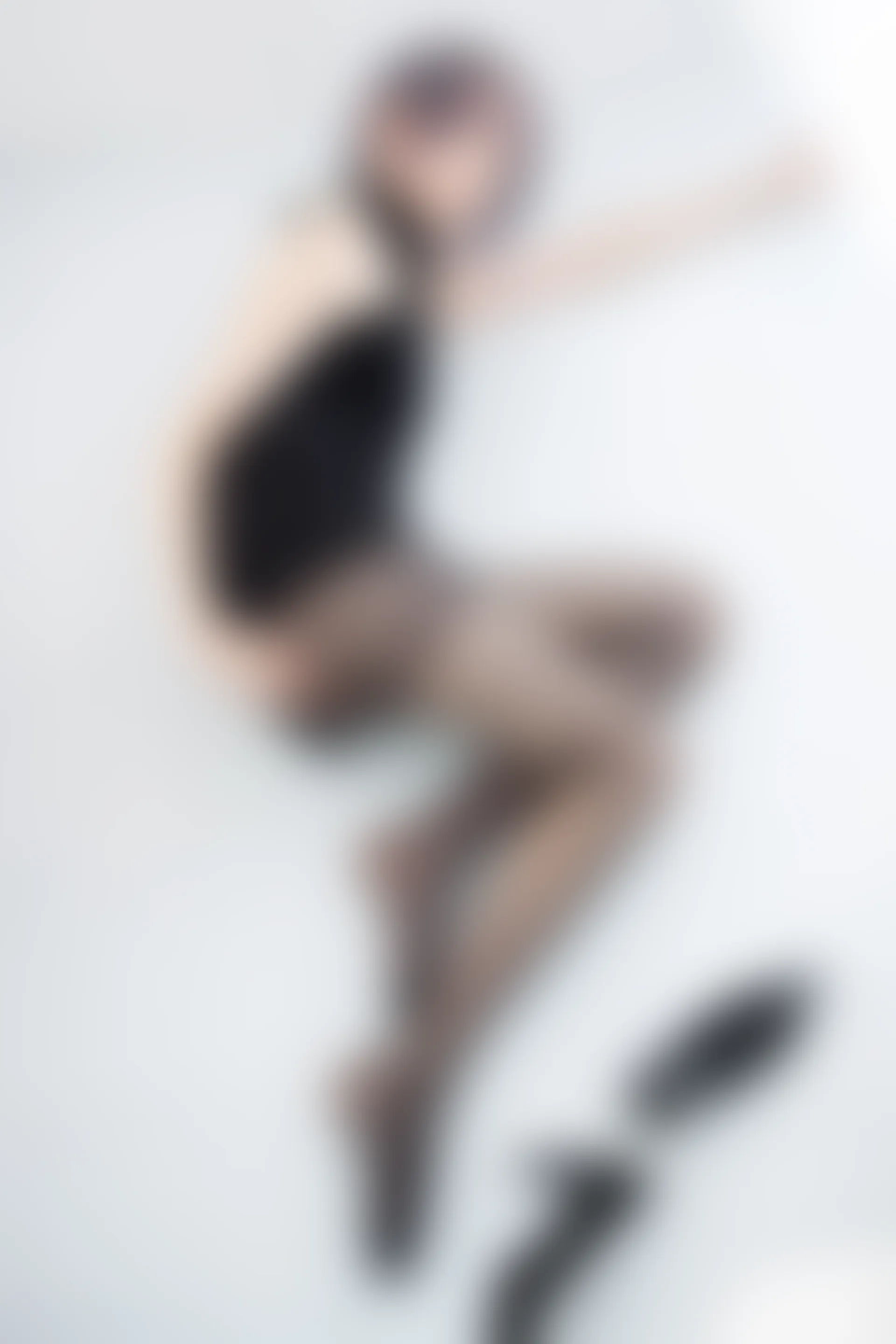 森萝财团 X-051 [111P1V-2.31G]Aika, 制服, 森萝财团, 美腿, 黑丝