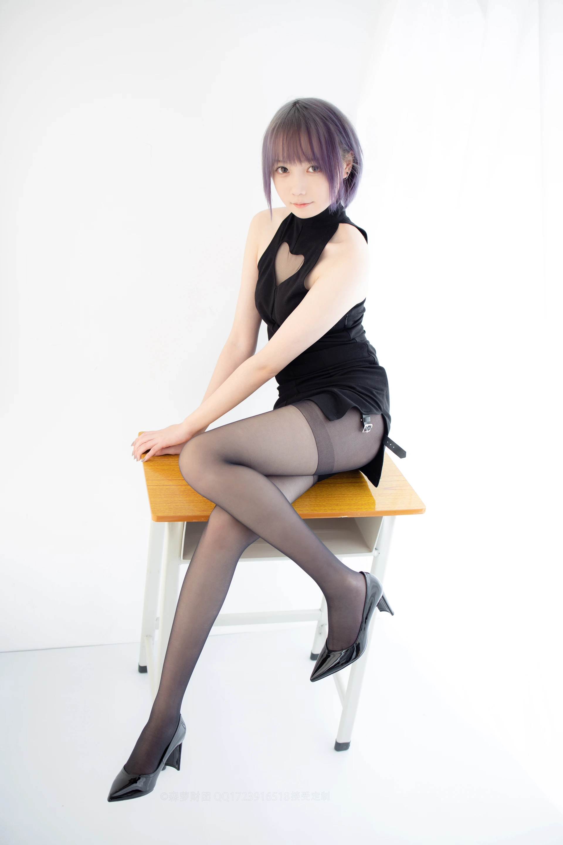 森萝财团 X-051 [111P1V-2.31G]Aika, 制服, 森萝财团, 美腿, 黑丝