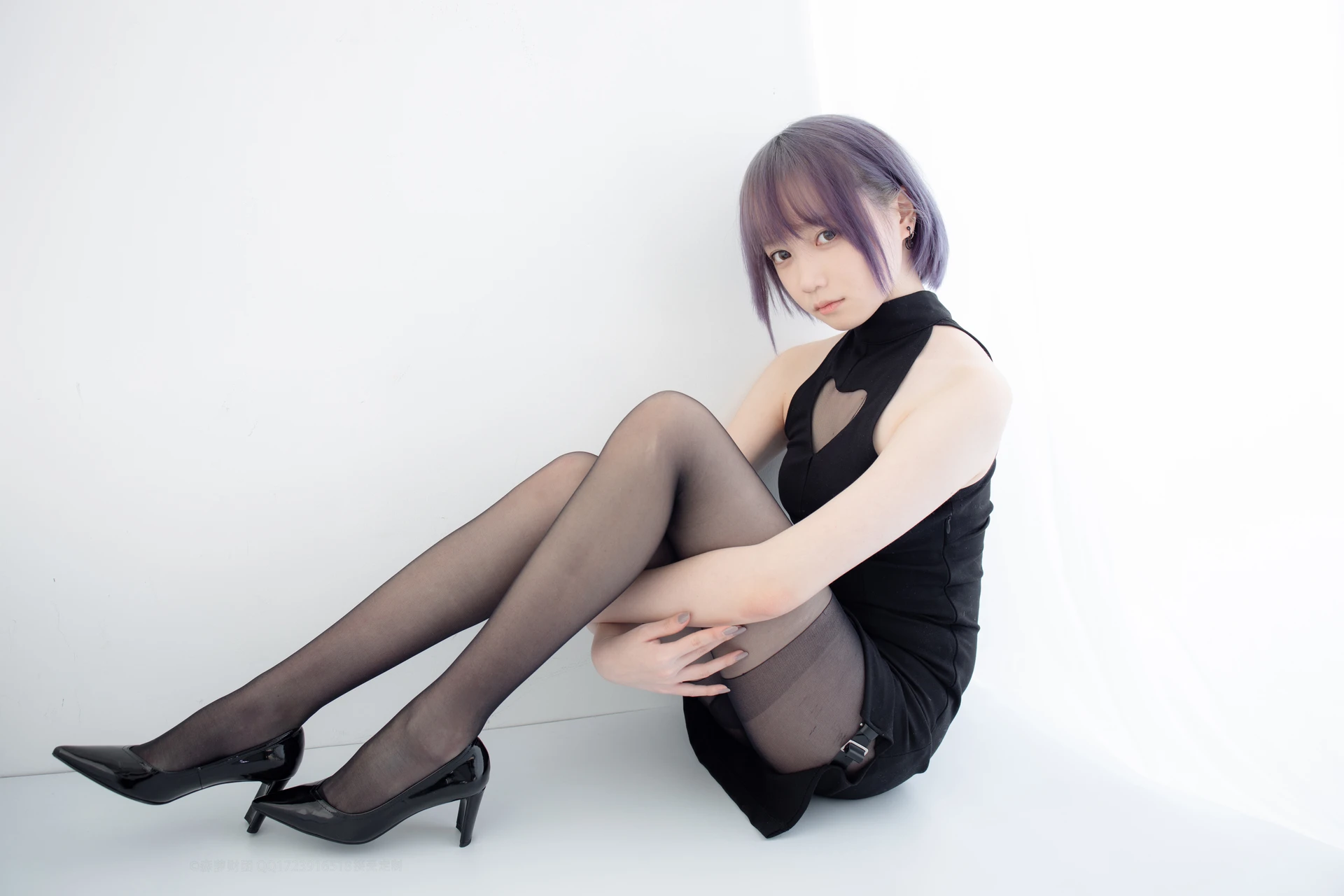 森萝财团 X-051 [111P1V-2.31G]Aika, 制服, 森萝财团, 美腿, 黑丝