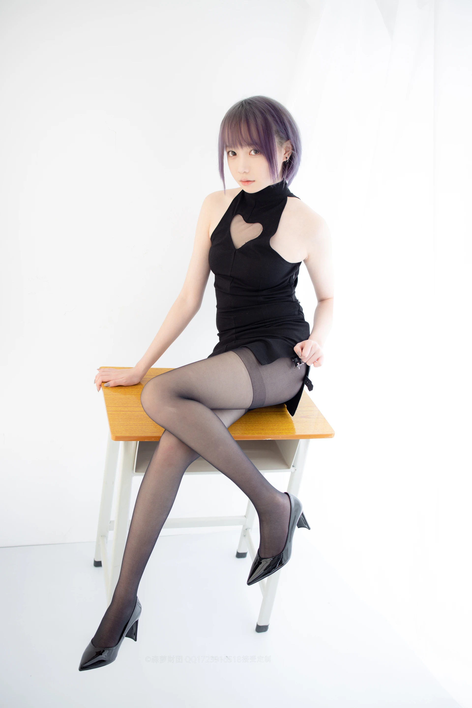 森萝财团 X-051 [111P1V-2.31G]Aika, 制服, 森萝财团, 美腿, 黑丝
