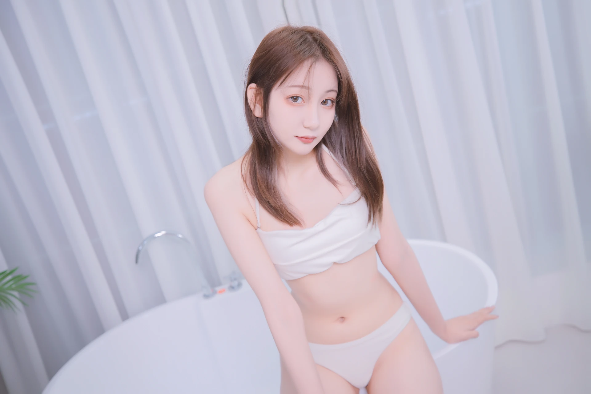 神楽坂真冬 第三季 序号2：《笑颜水时计》夏日比基尼 [150P3V-621MB]内衣, 泳衣, 泳装, 神楽坂真冬, 美腿, 美足