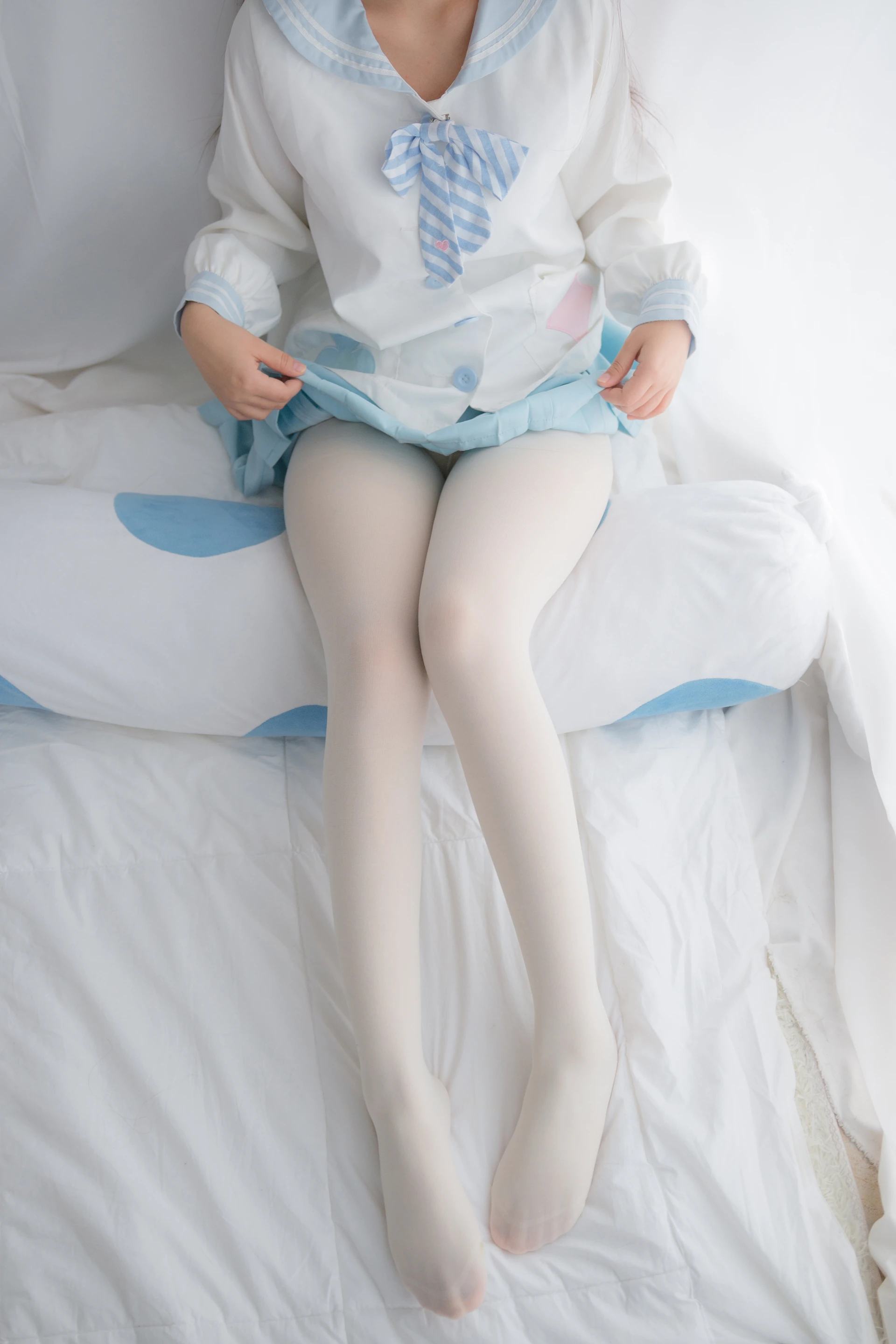 轻兰映画 VOL.001 [30P-182M]可爱, 白丝, 美腿, 轻兰映画