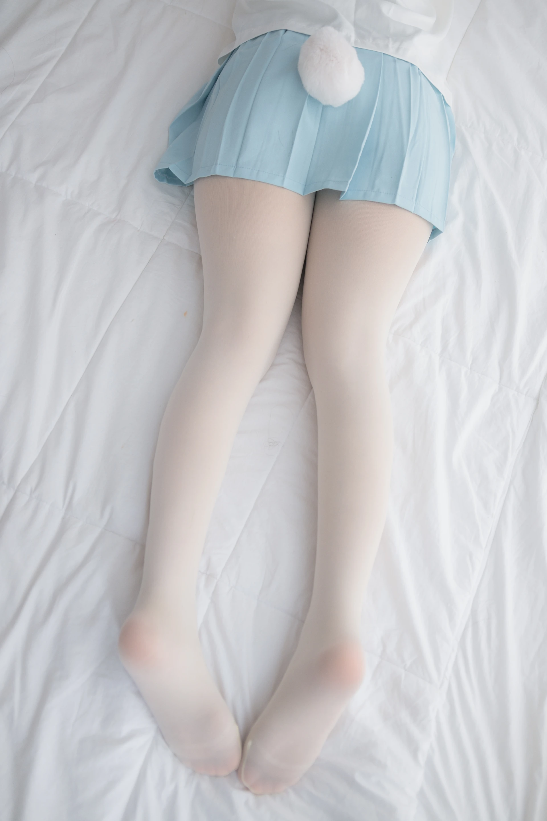 轻兰映画 VOL.001 [30P-182M]可爱, 白丝, 美腿, 轻兰映画