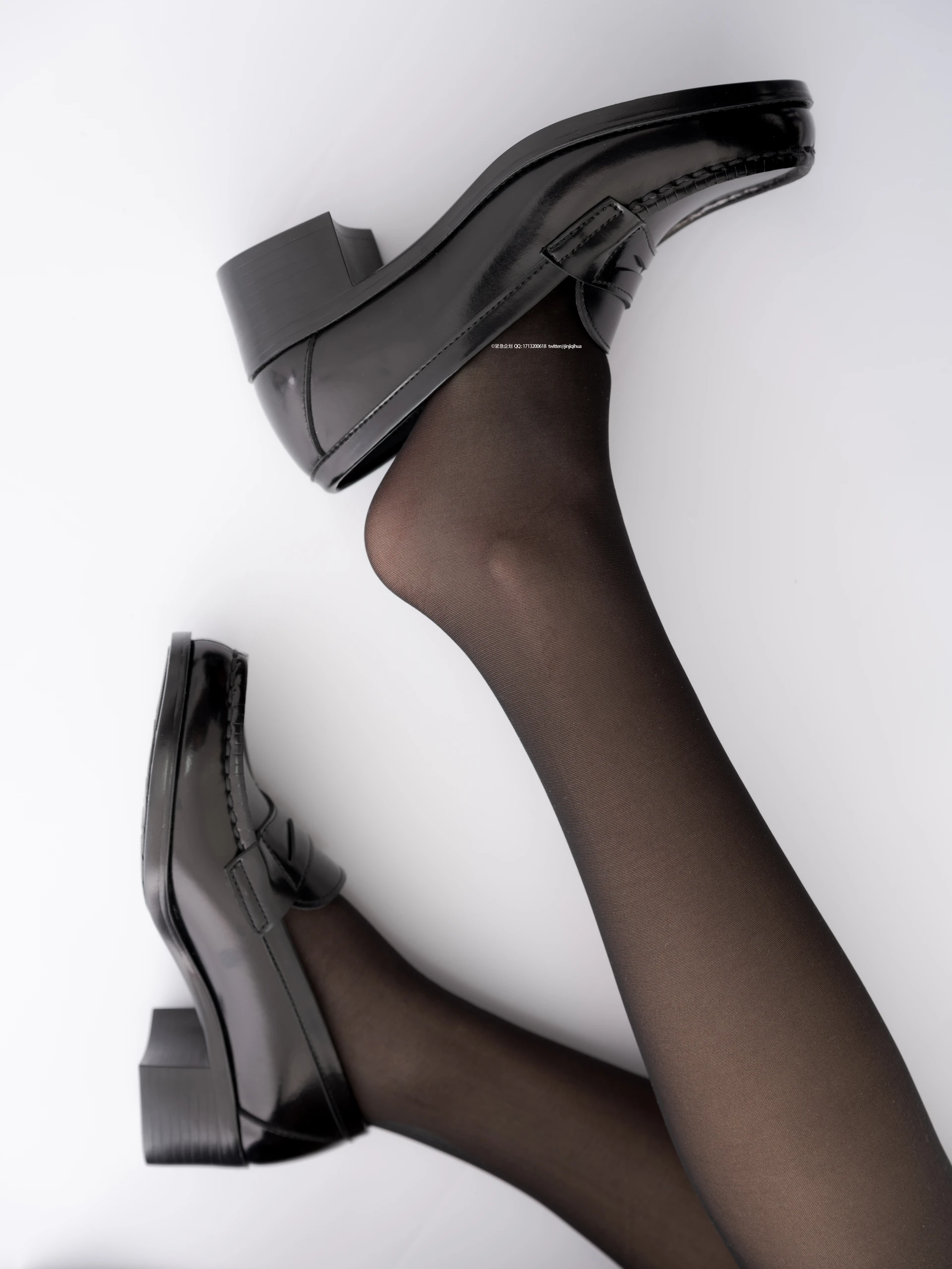 紧急企划 VOL.015 [94P1V-4.4G] 一只喵喵梓JK, JK制服, 一只喵喵梓, 制服, 紧急企划, 美腿, 美足, 黑丝