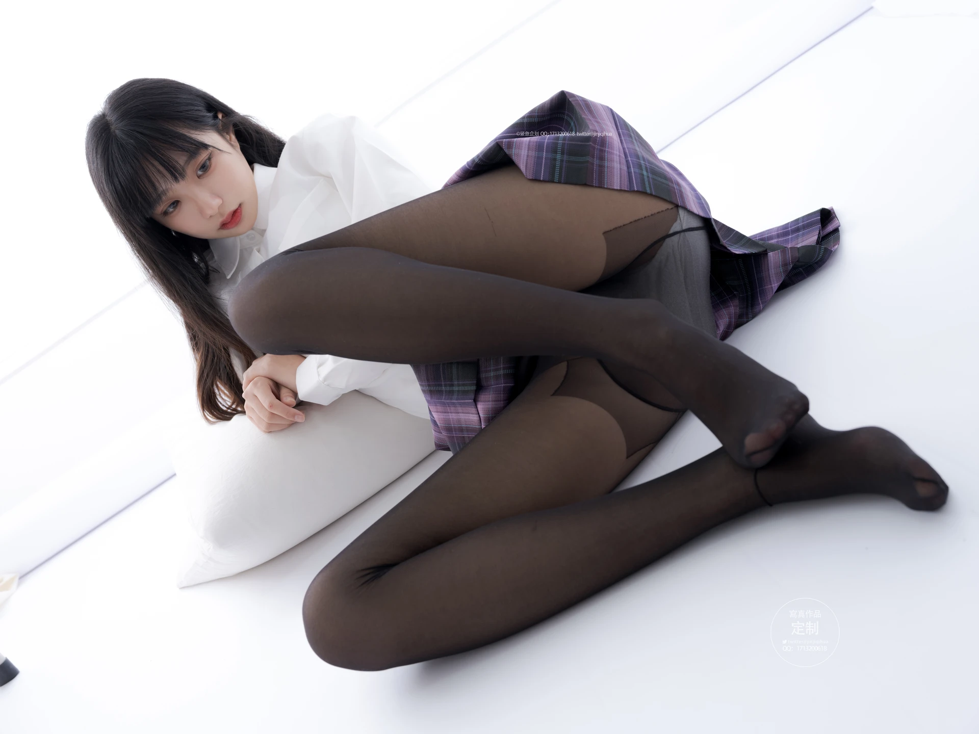 紧急企划 VOL.015 [94P1V-4.4G] 一只喵喵梓JK, JK制服, 一只喵喵梓, 制服, 紧急企划, 美腿, 美足, 黑丝