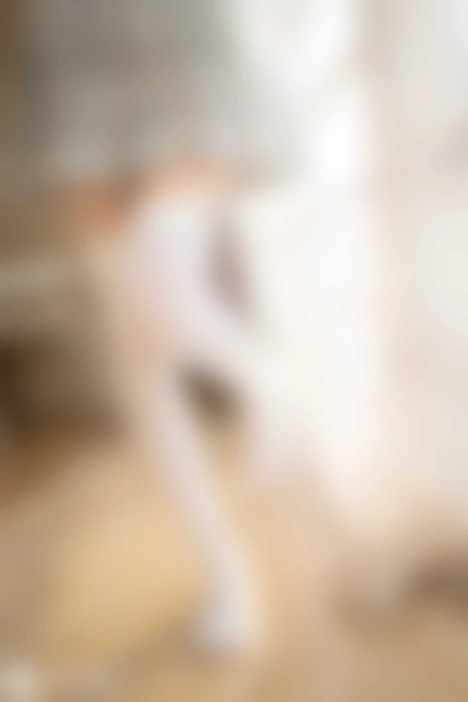 C44.006 阳光下的白丝 [40P-88MB]