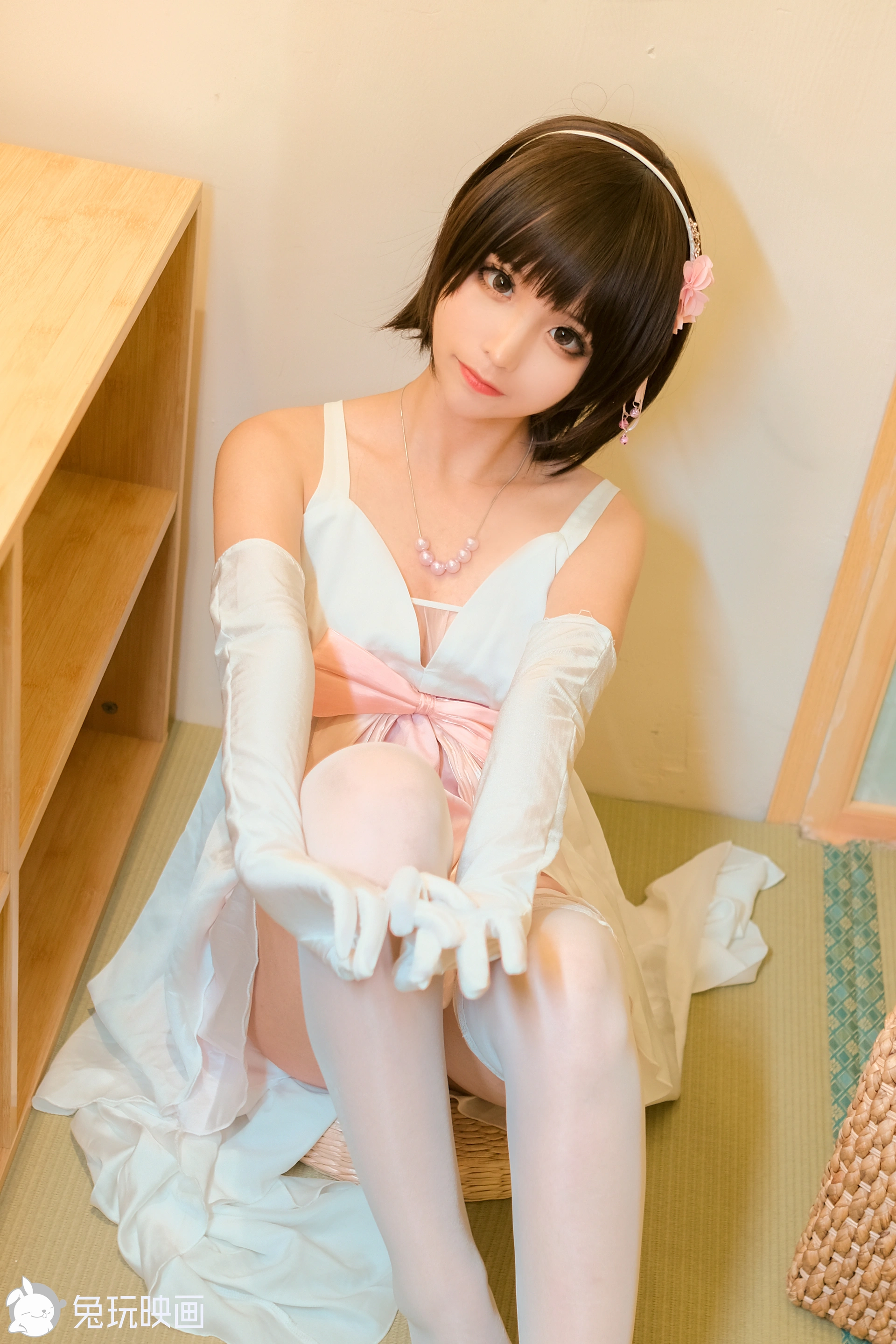 C23.005 惠的礼服 [40P-694MB]