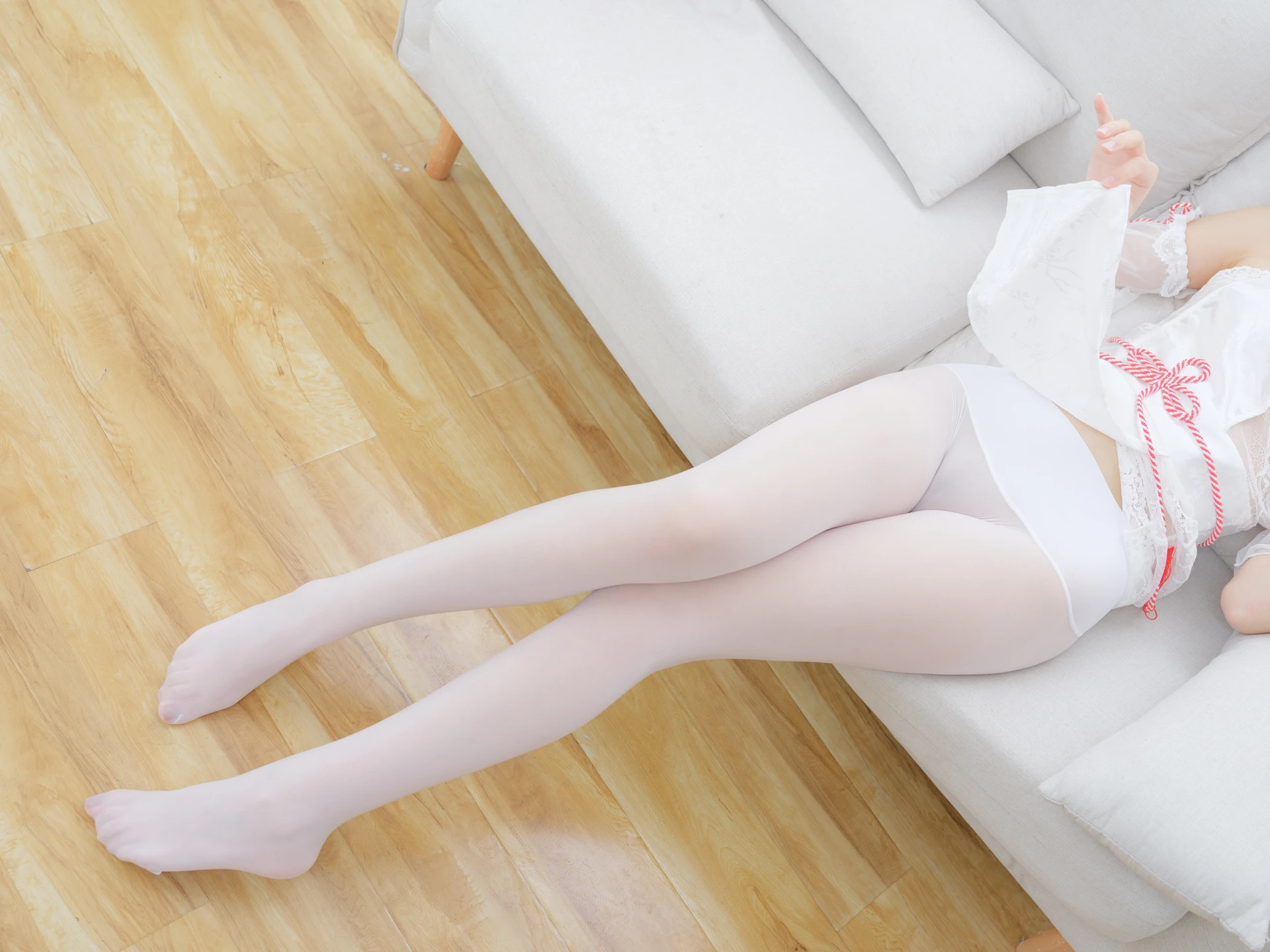 森罗财团 蜃楼-02E 4k 白丝旗袍 [104P1V-5.11GB]