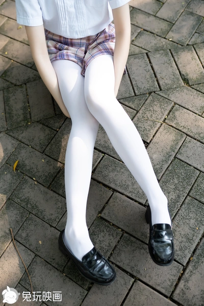 VOL.006 绿草坪 [40P-113MB]