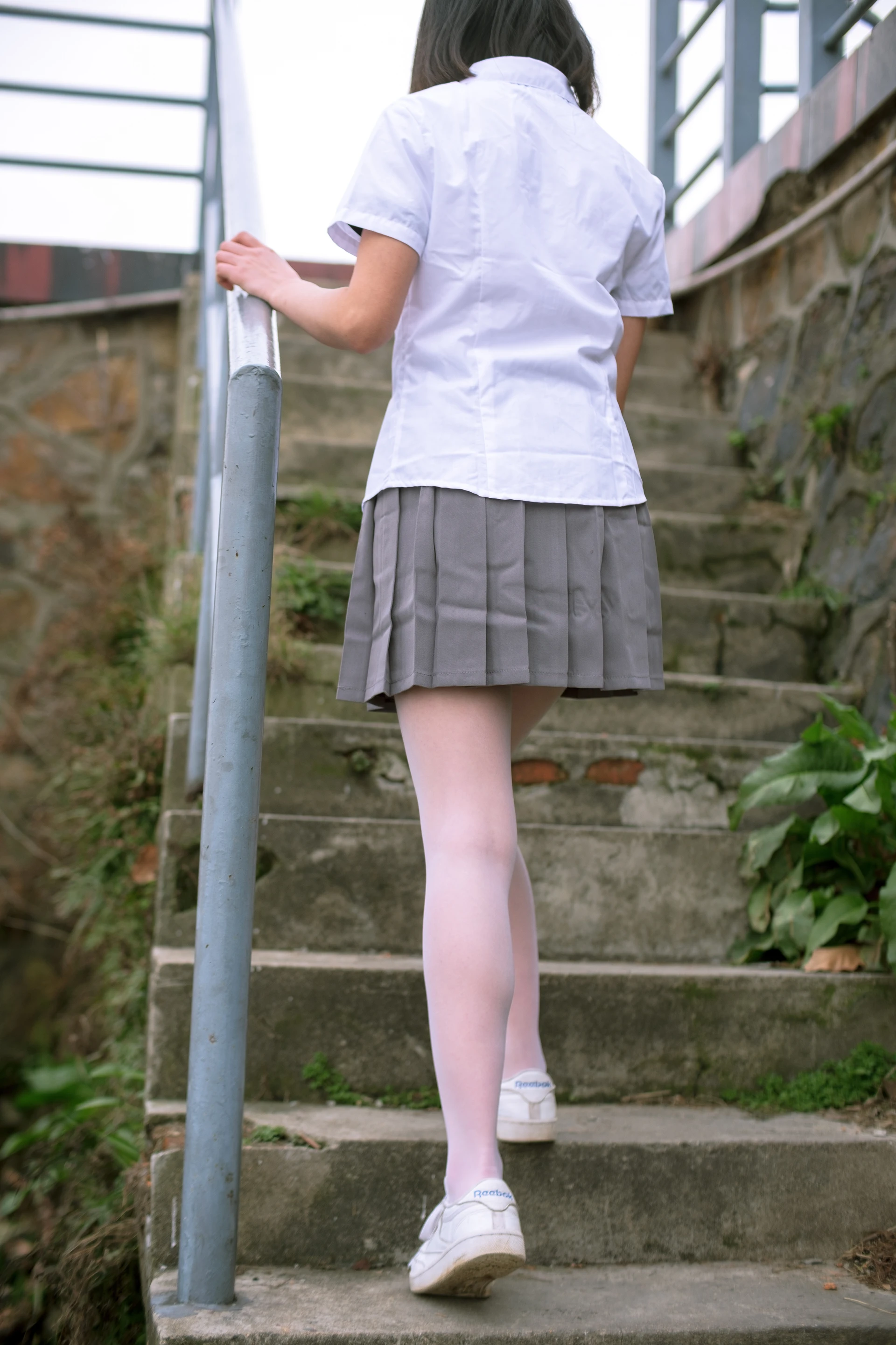 森萝财团 BETA-014 [85P-942M]学生装, 白丝, 美腿