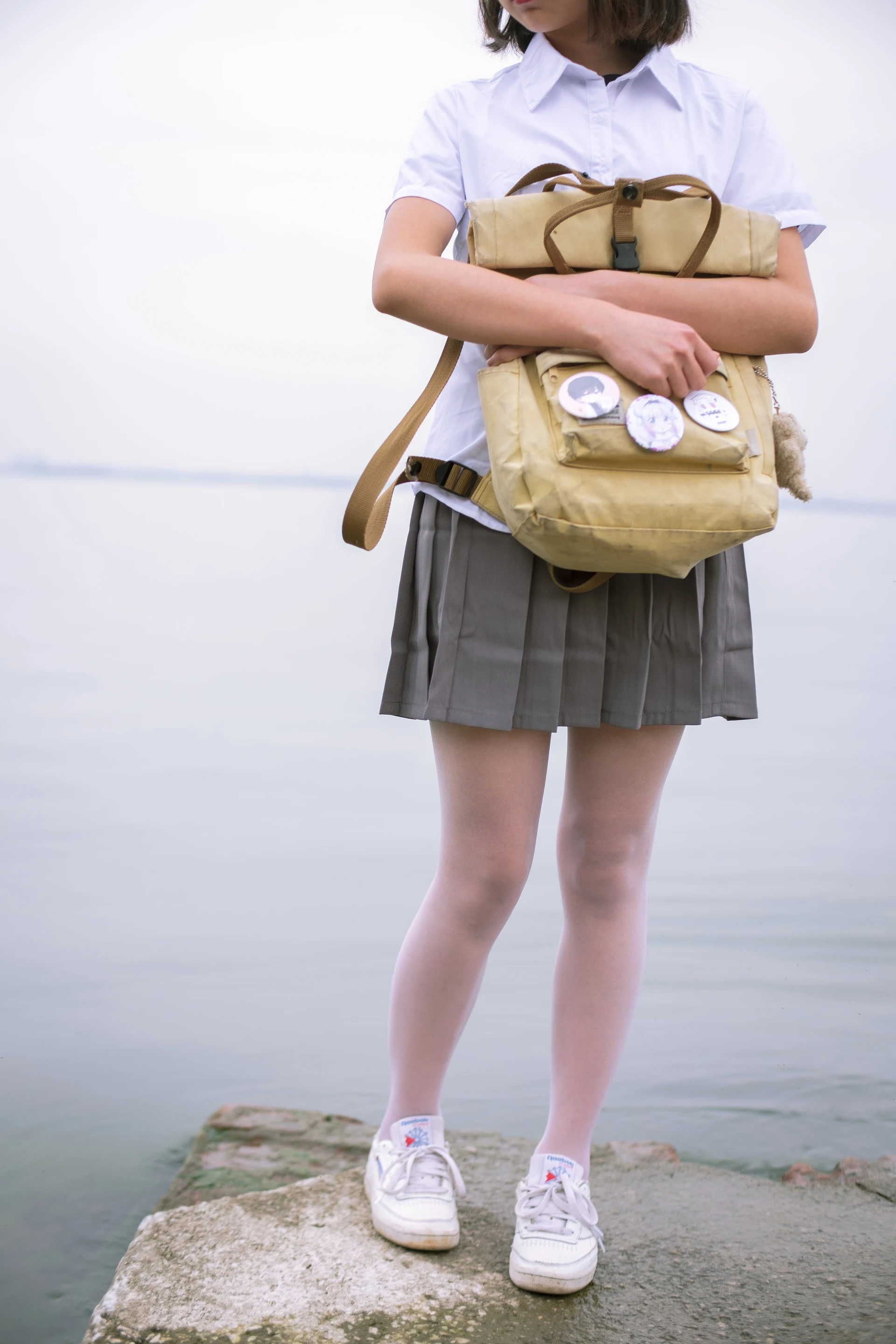 森萝财团 BETA-014 [85P-942M]学生装, 白丝, 美腿