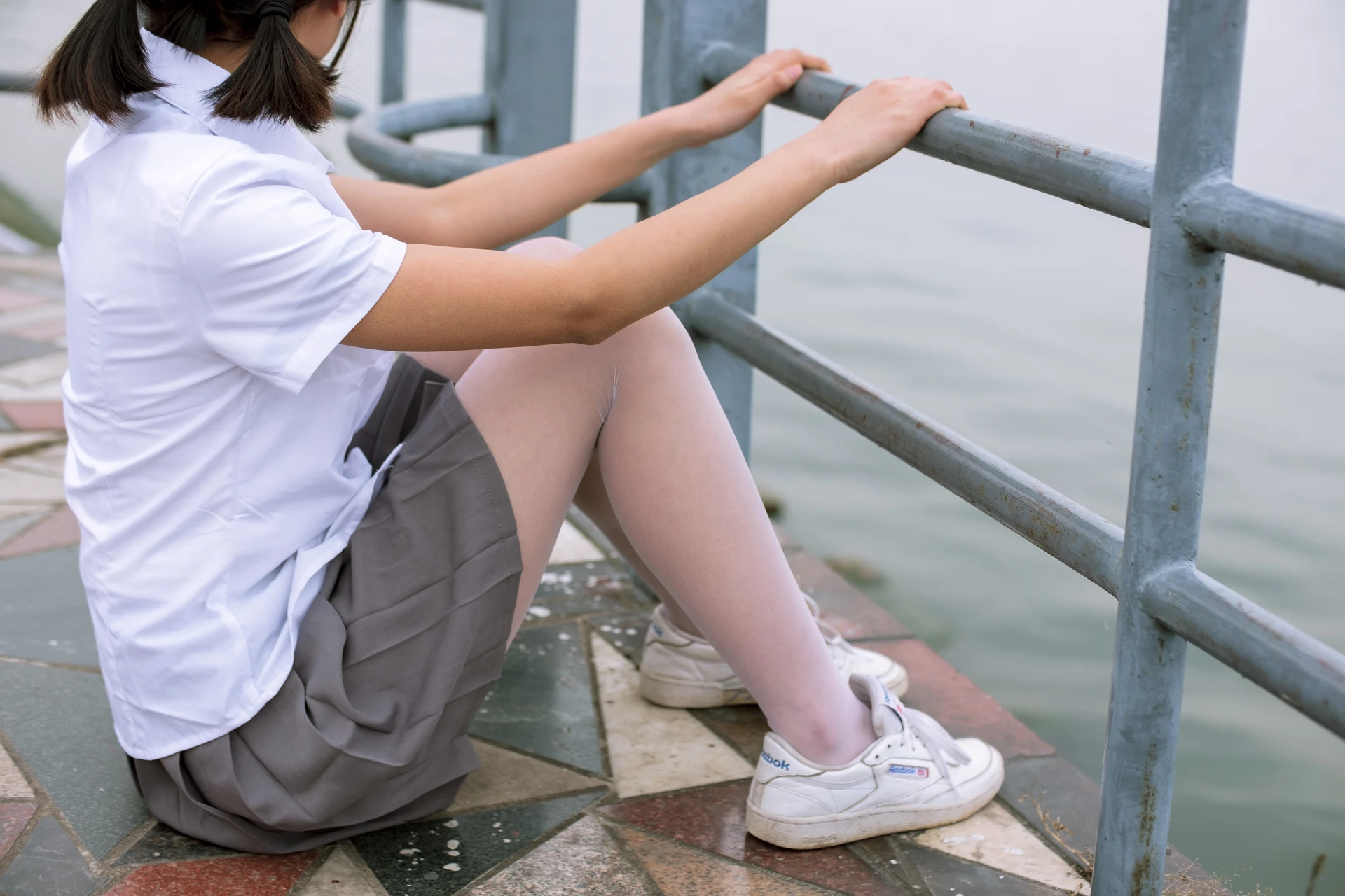 森萝财团 BETA-014 [85P-942M]学生装, 白丝, 美腿