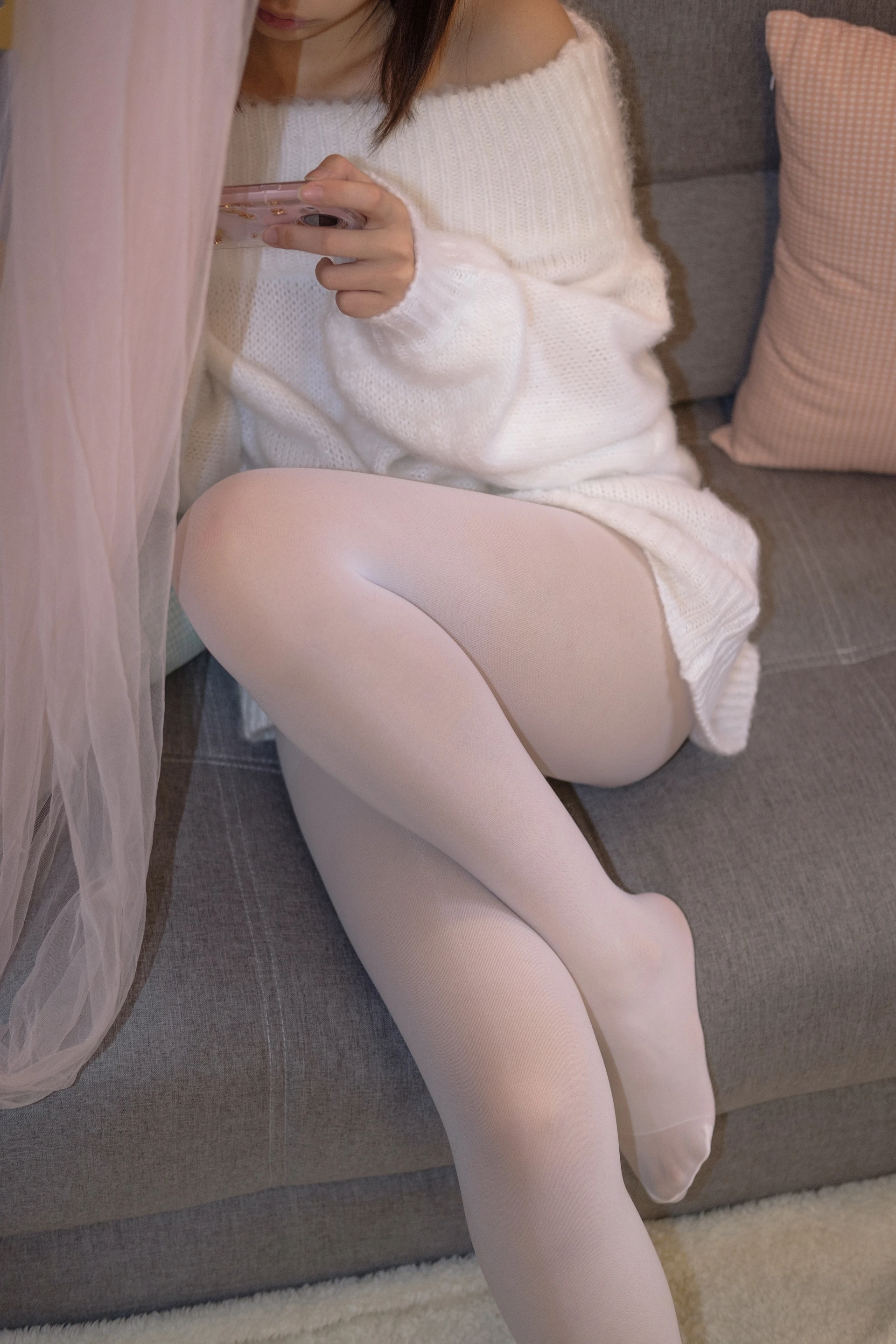 森萝财团 X-012-BETA [110P1V-1.82G]可爱, 森萝财团, 白丝, 美腿, 美足