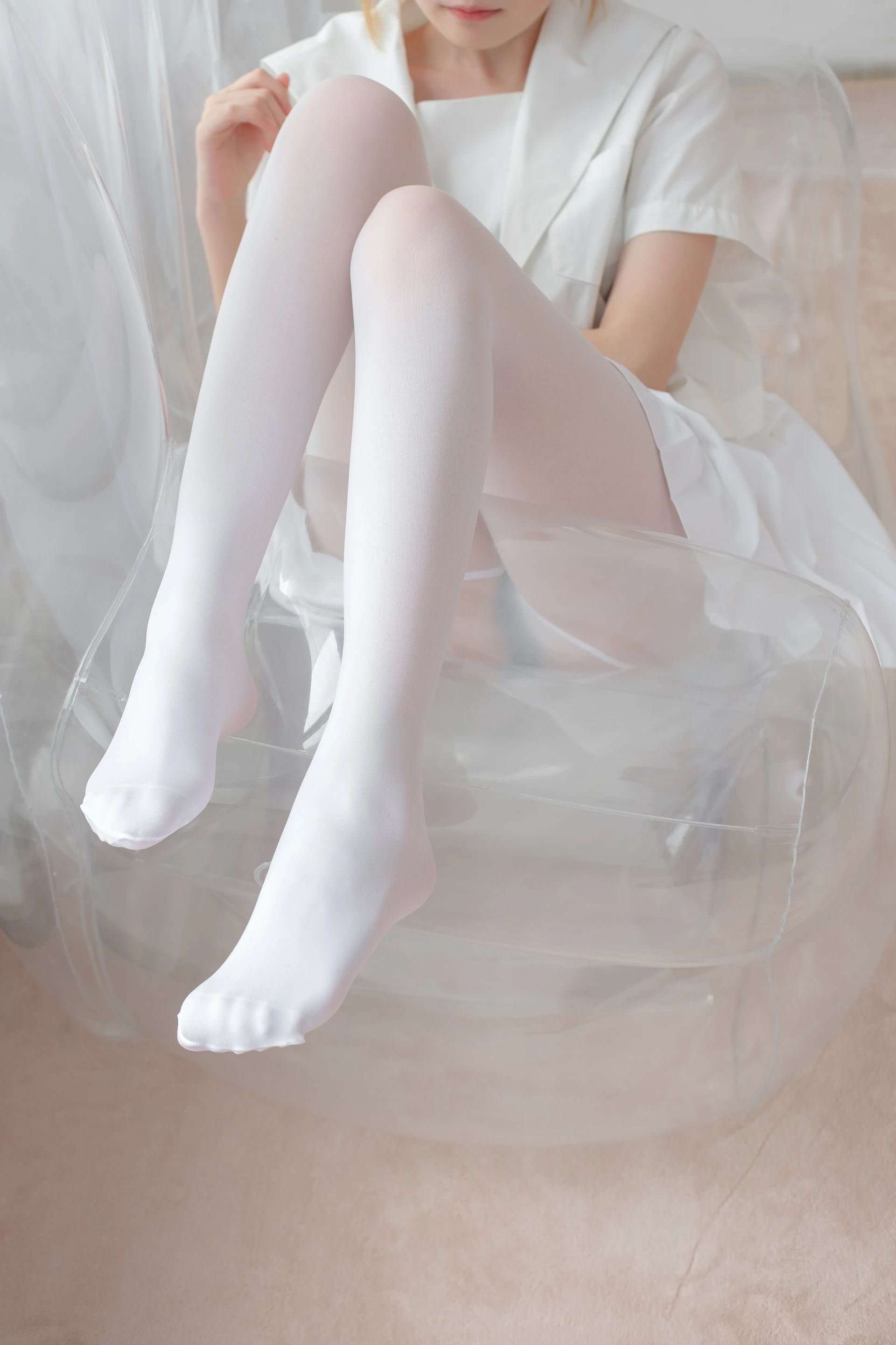 森萝财团 X-038 [116P1V-2.26G]Aika, 制服, 可爱, 森萝财团, 白丝, 美腿