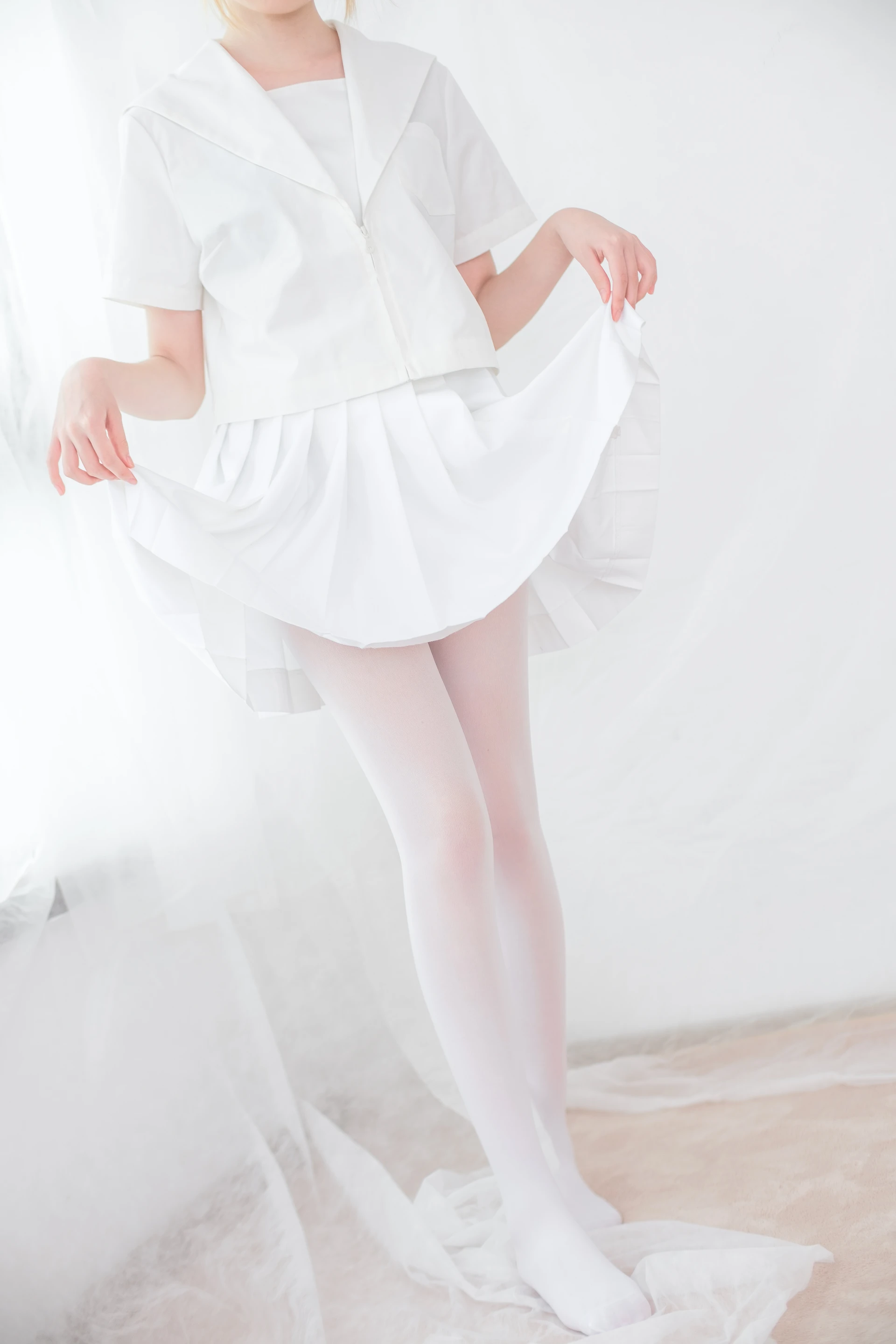 森萝财团 X-038 [116P1V-2.26G]Aika, 制服, 可爱, 森萝财团, 白丝, 美腿