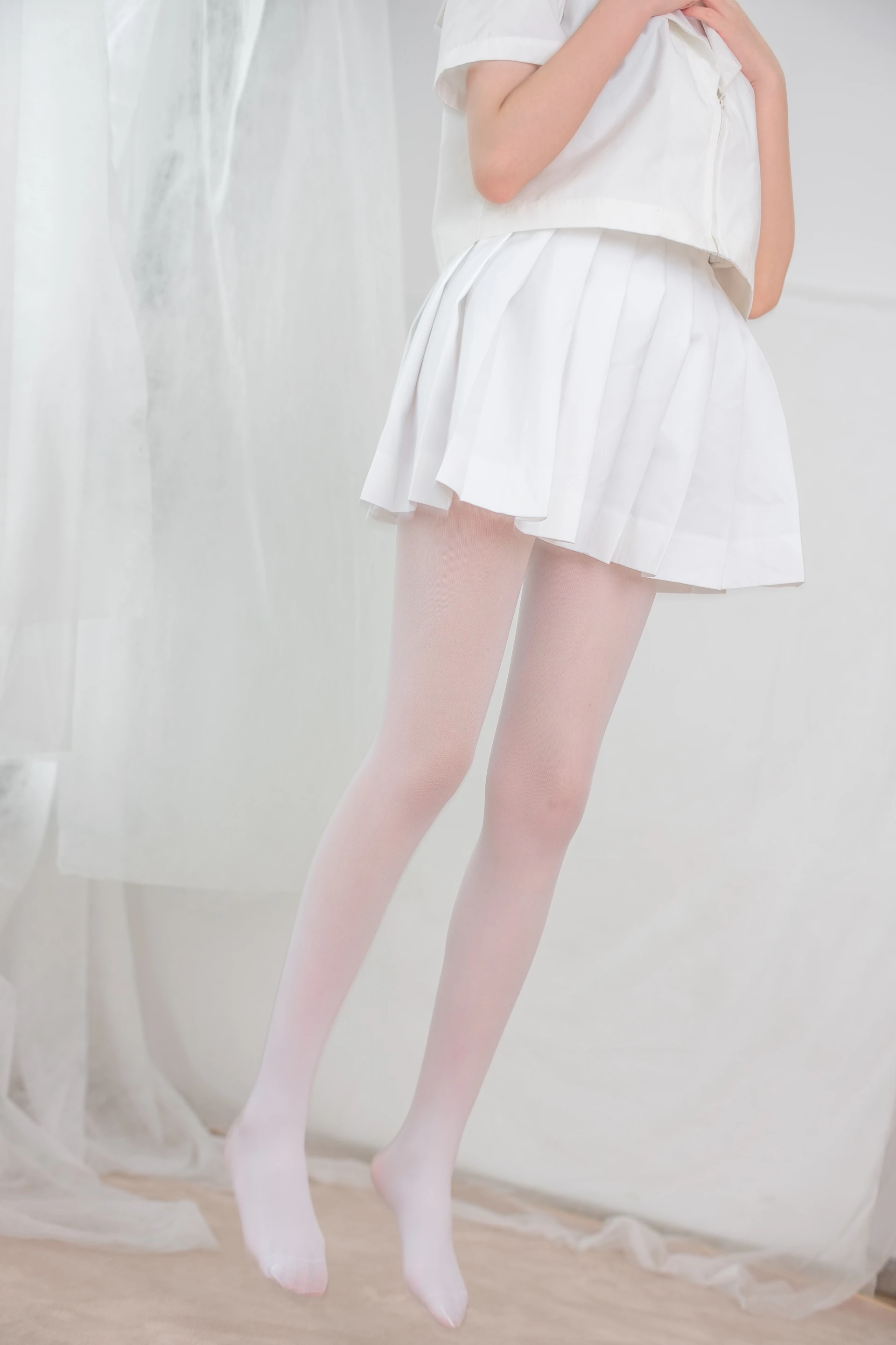 森萝财团 X-038 [116P1V-2.26G]Aika, 制服, 可爱, 森萝财团, 白丝, 美腿